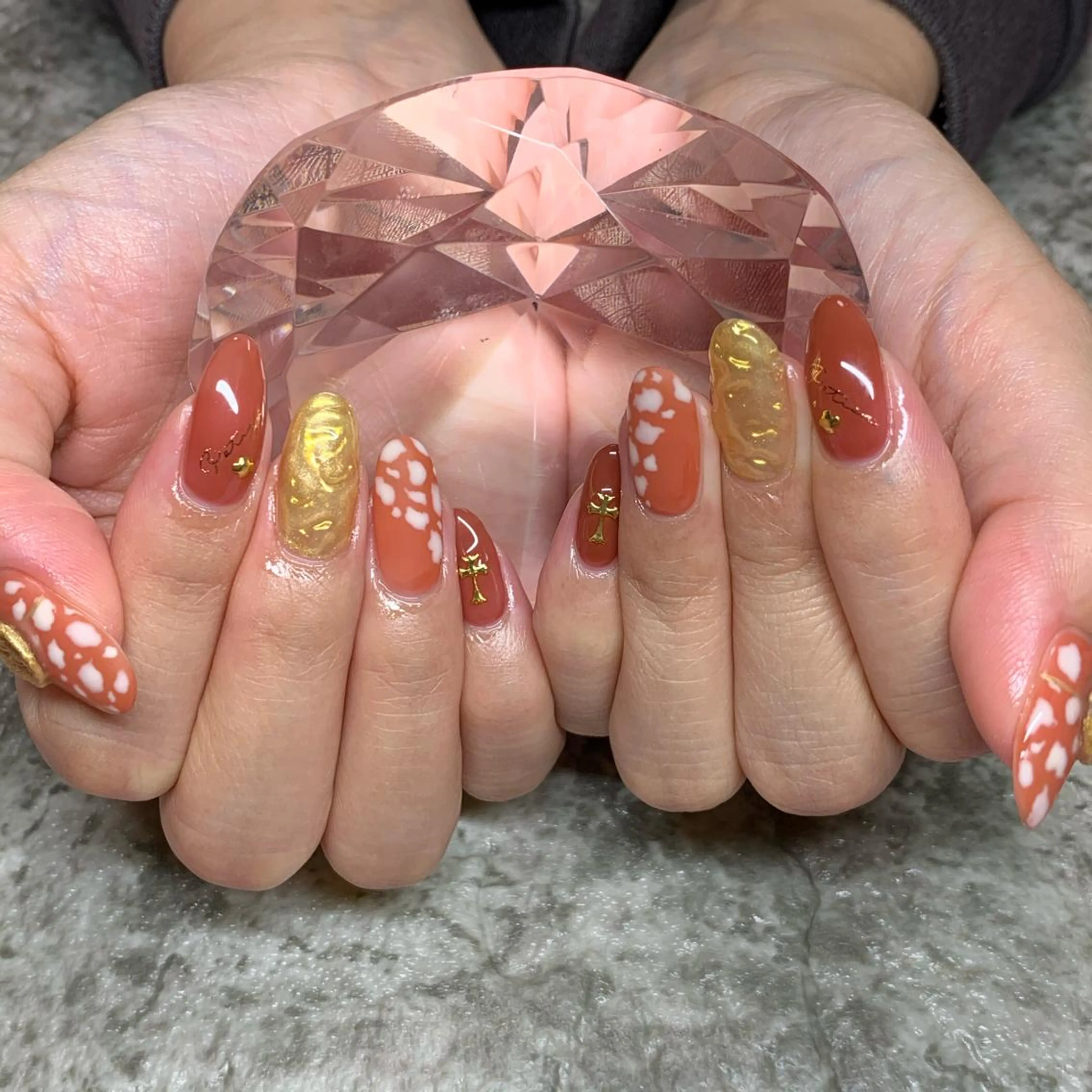 ネイル RuxuryNail ／RiAnnaのネイルデザイン