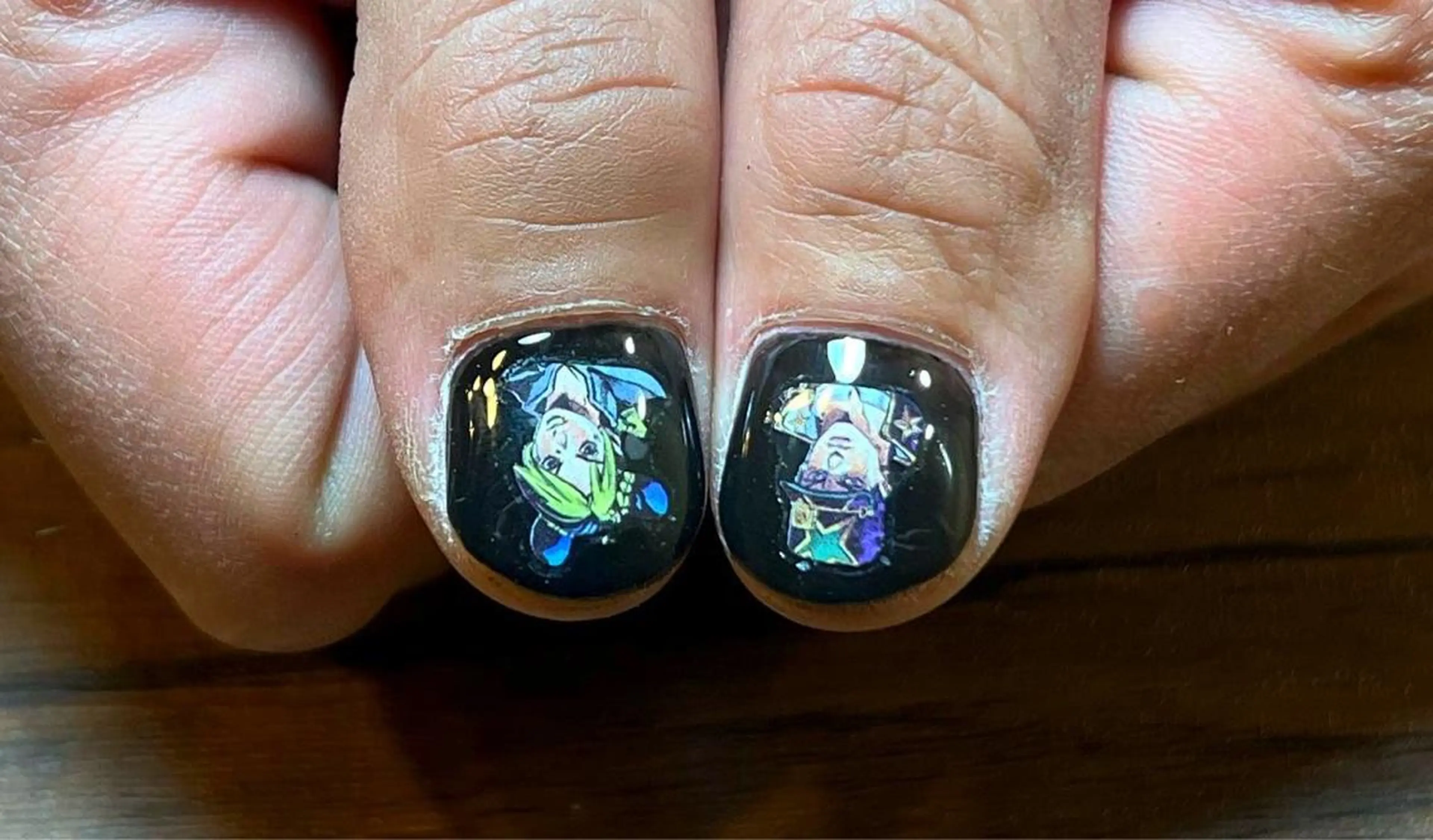 ネイル メンズネイル ハンドネイル HENRIETTA NAILSALONのネイルデザイン