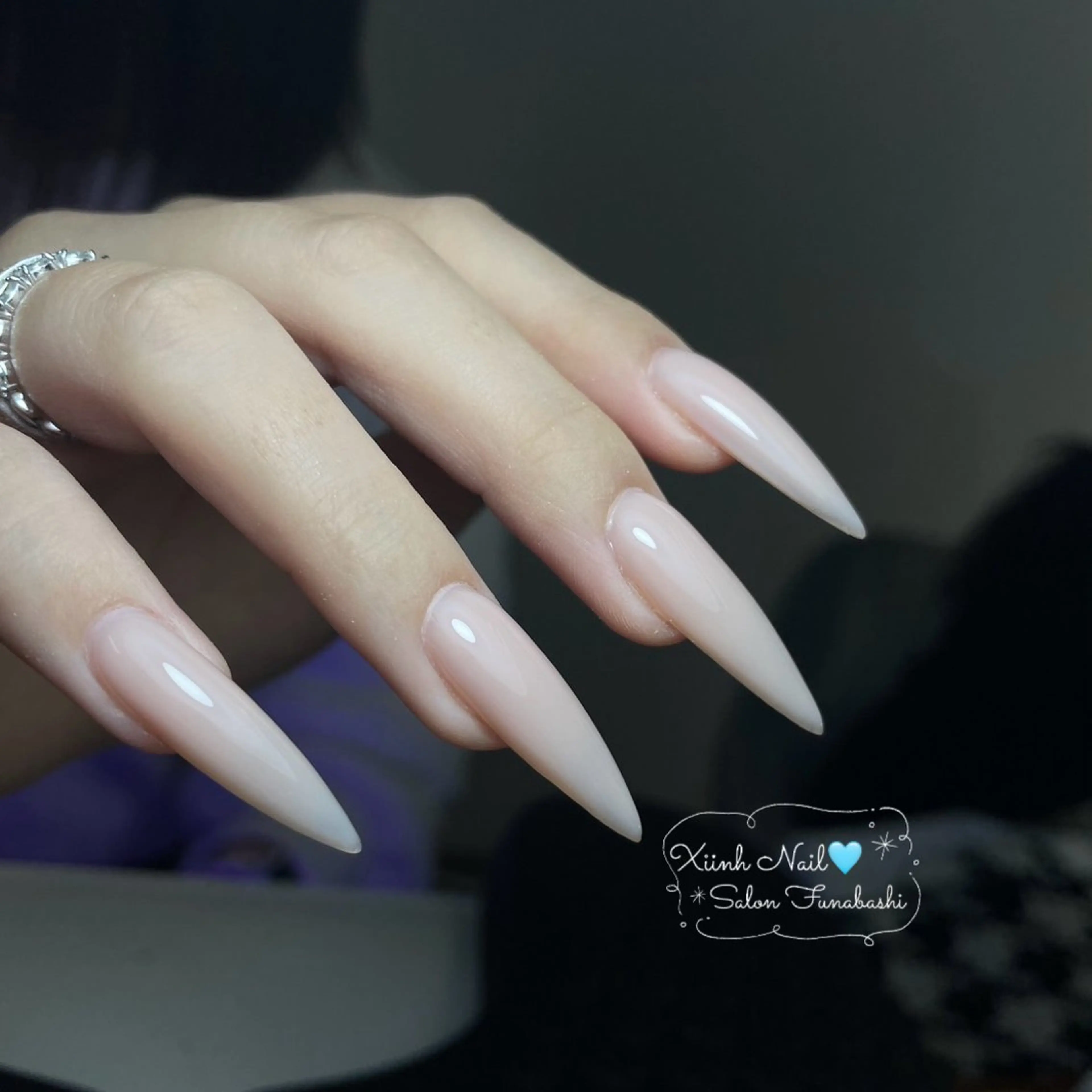 ネイル ブラウン チークネイル 桜ネイル 長さ出し フットネイル ハンドネイル XIINH NAIL SALONのネイルデザイン