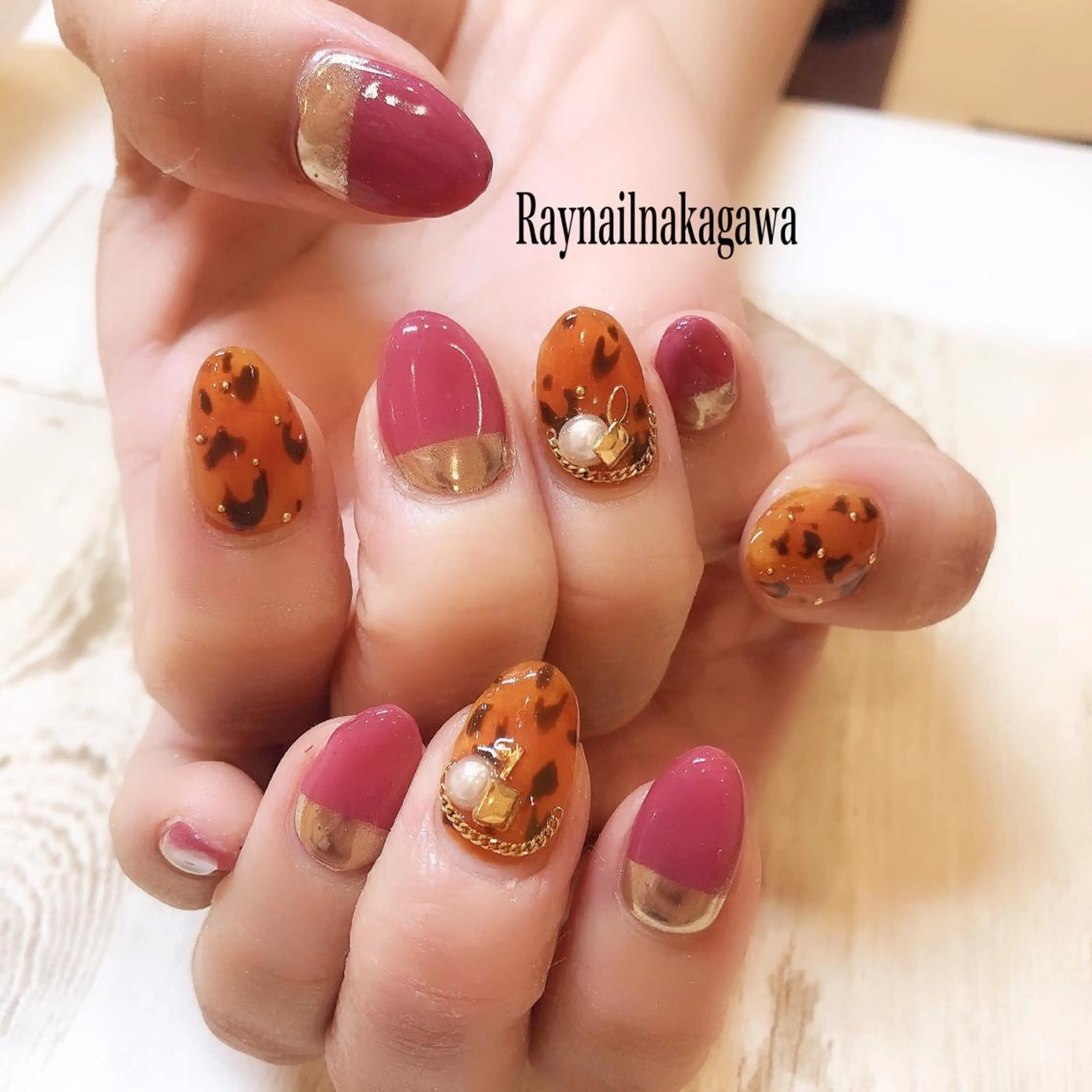 ネイル nailstudio ′ecole所属・nailstudio ′ecoleのネイルデザイン