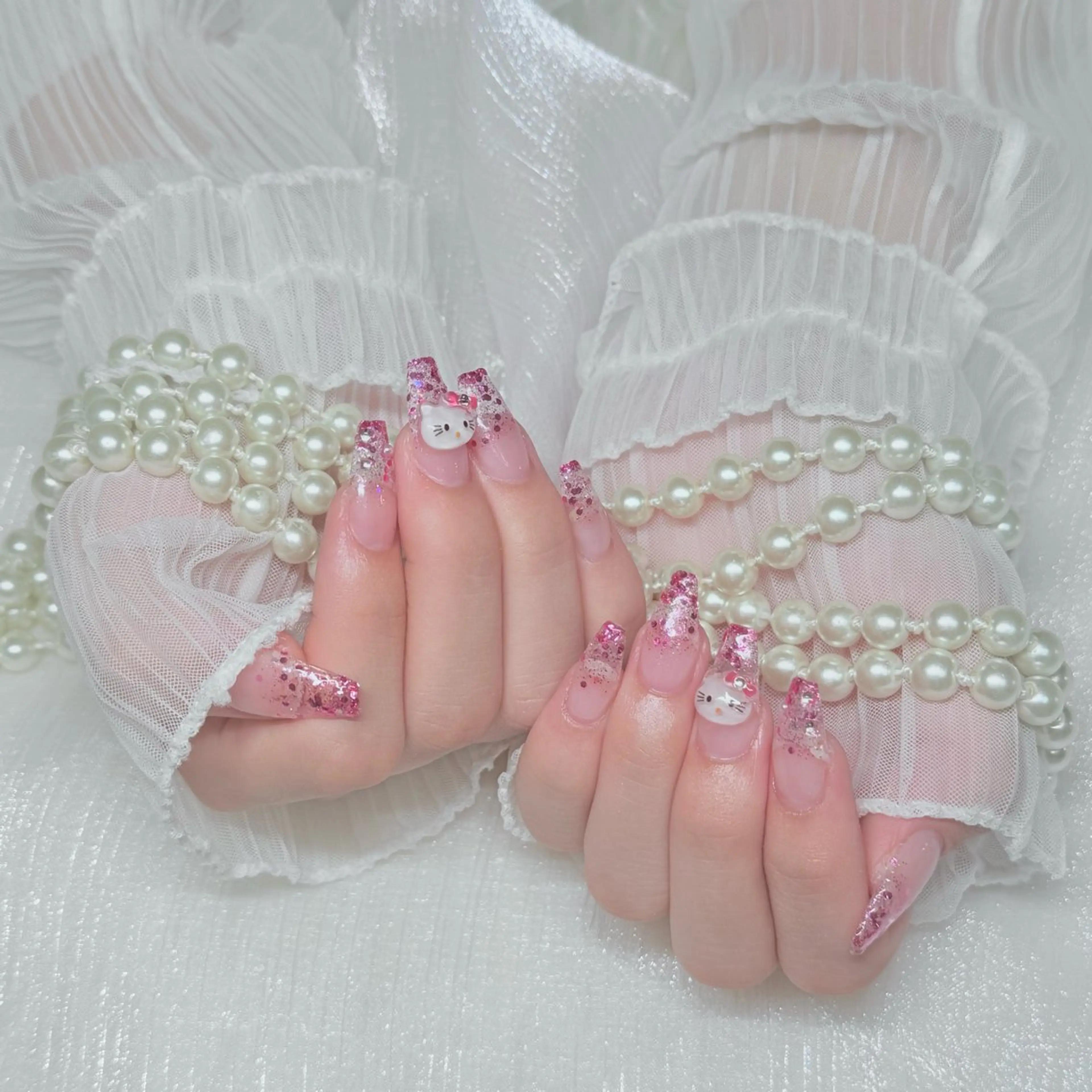 ネイル ラメ(グリッター) ラメグラデーション ハンドネイル 🩵 aoi🩵のネイルデザイン