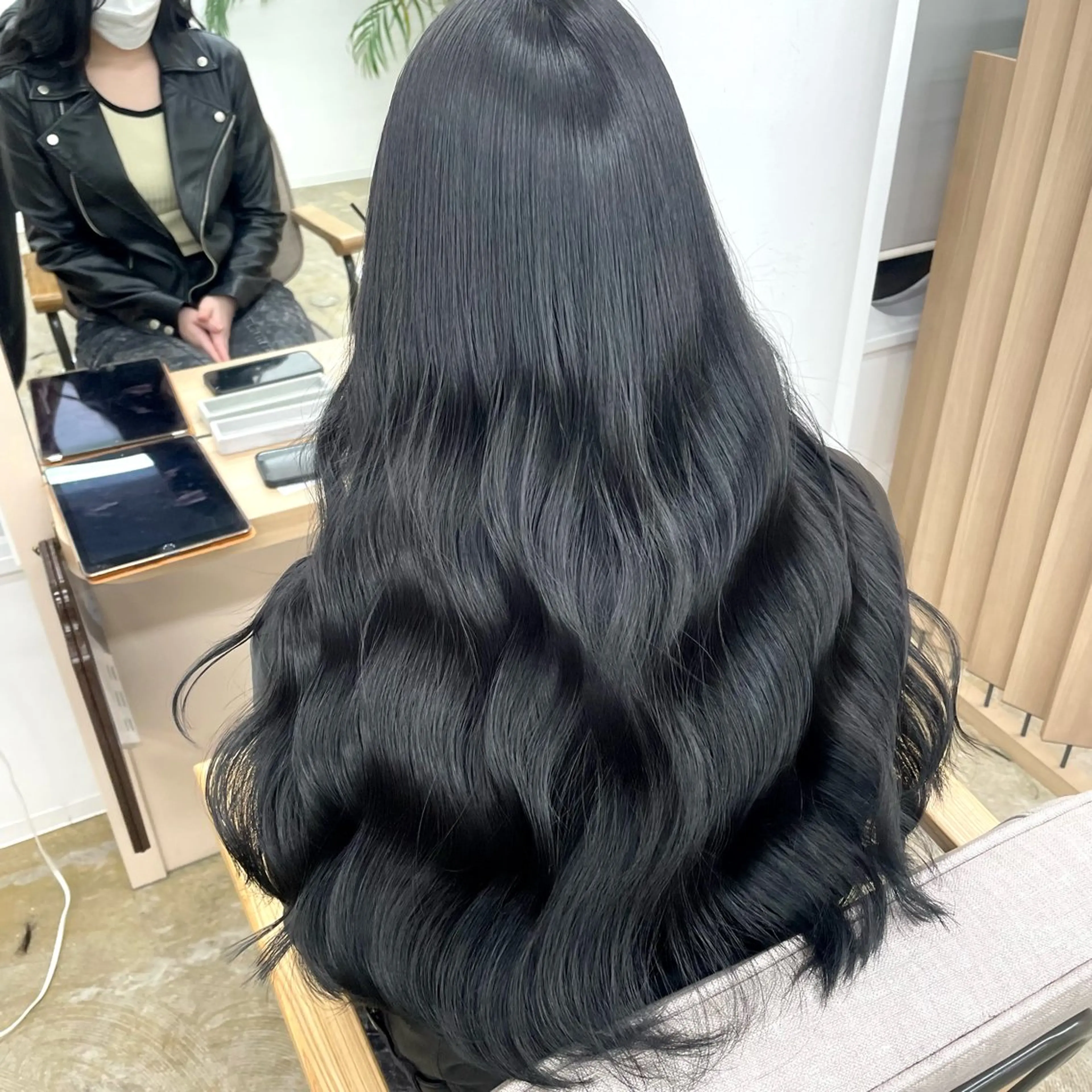 ロング カラー ヘアカラー トリートメント 🔵赤み消し透明感 梅田・増田のヘアスタイル