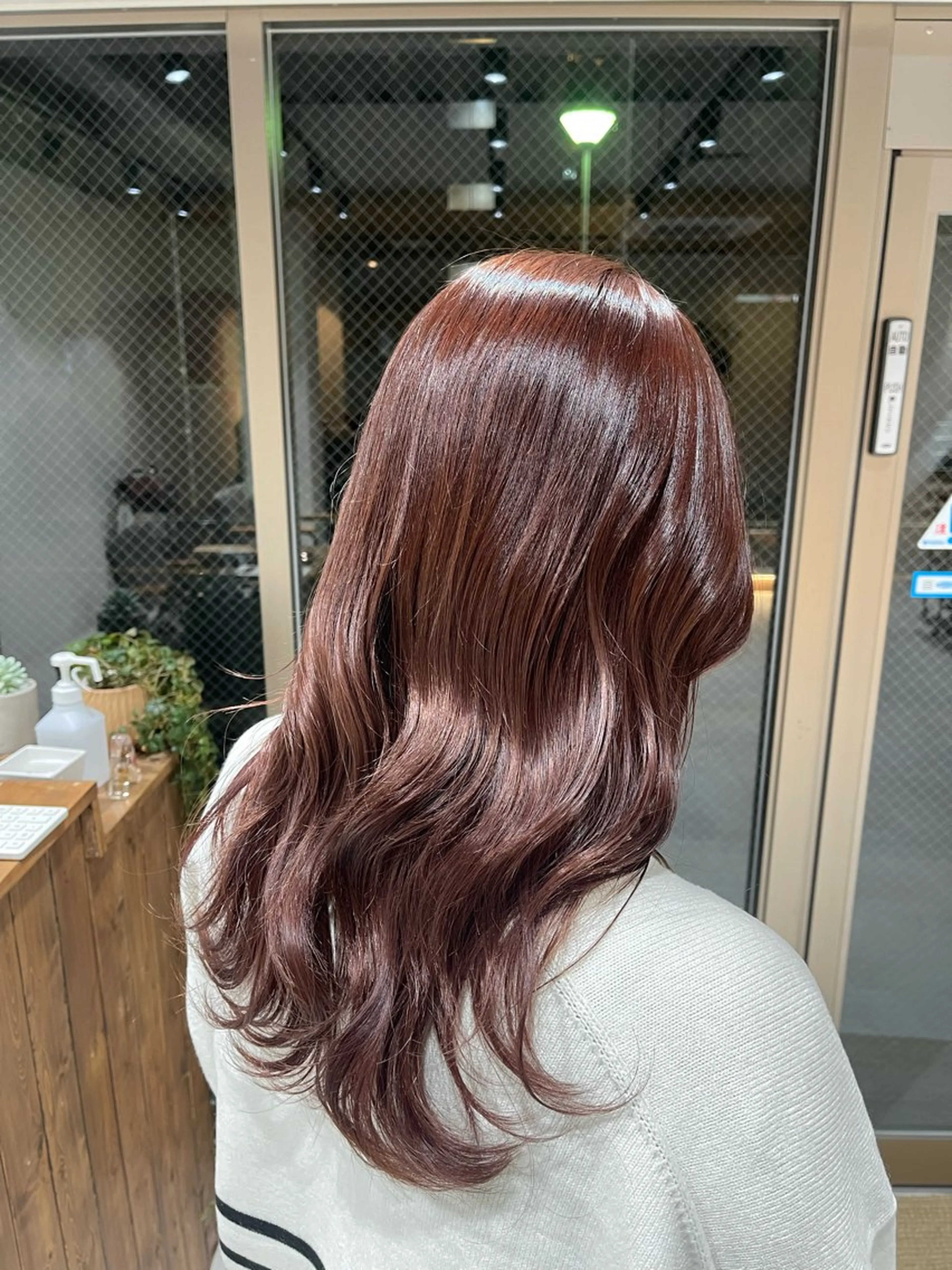 セミロング カラー ブラウンカラー ピンクカラー ピンクブラウン カット ヘアカラー トリートメント 🩵ボブ/レイヤー /髪質改善🩵のヘアスタイル