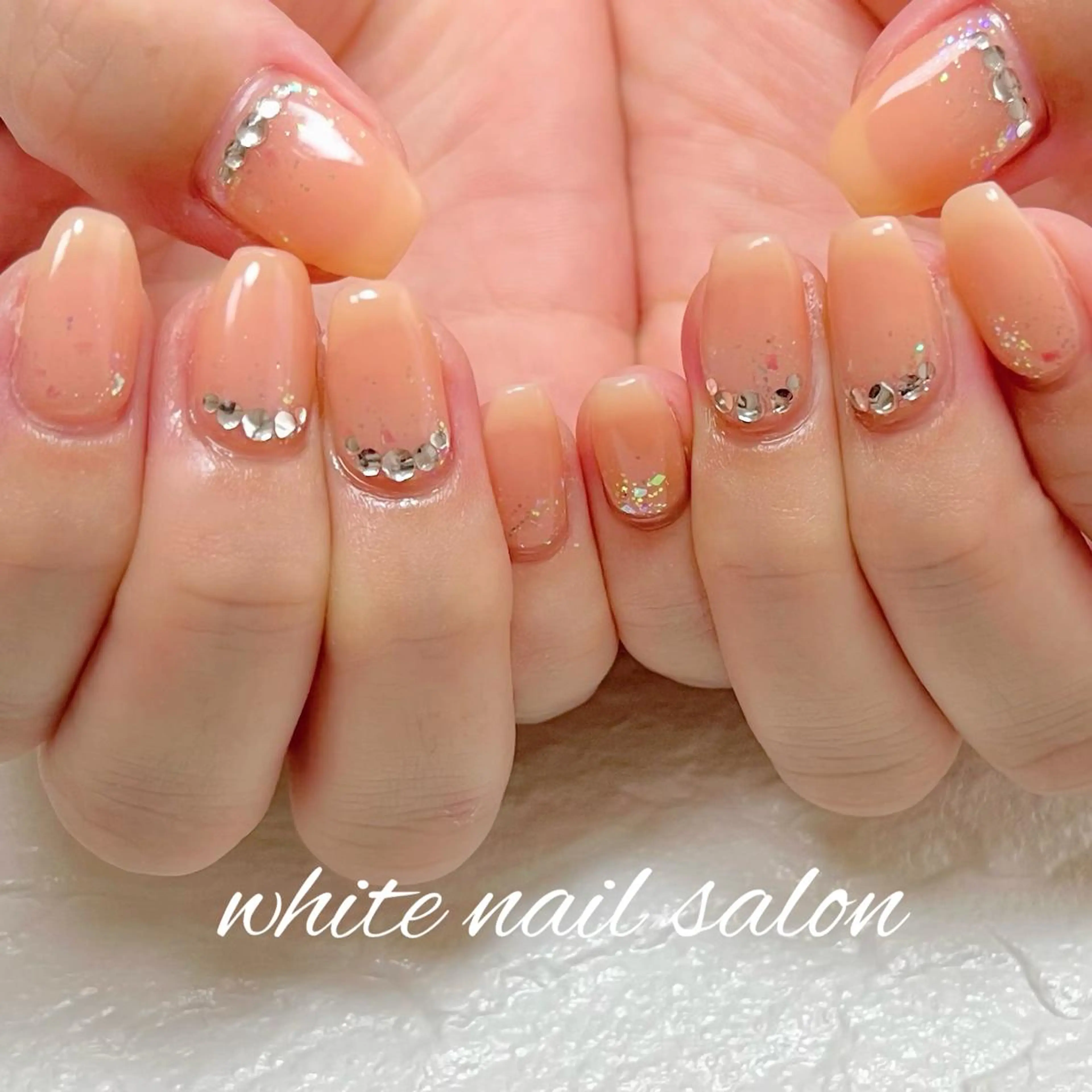 ネイル フットネイル ジェルネイル ハードジェル ラメ(グリッター) 持ち込み ハンドネイル white nail salonのネイルデザイン