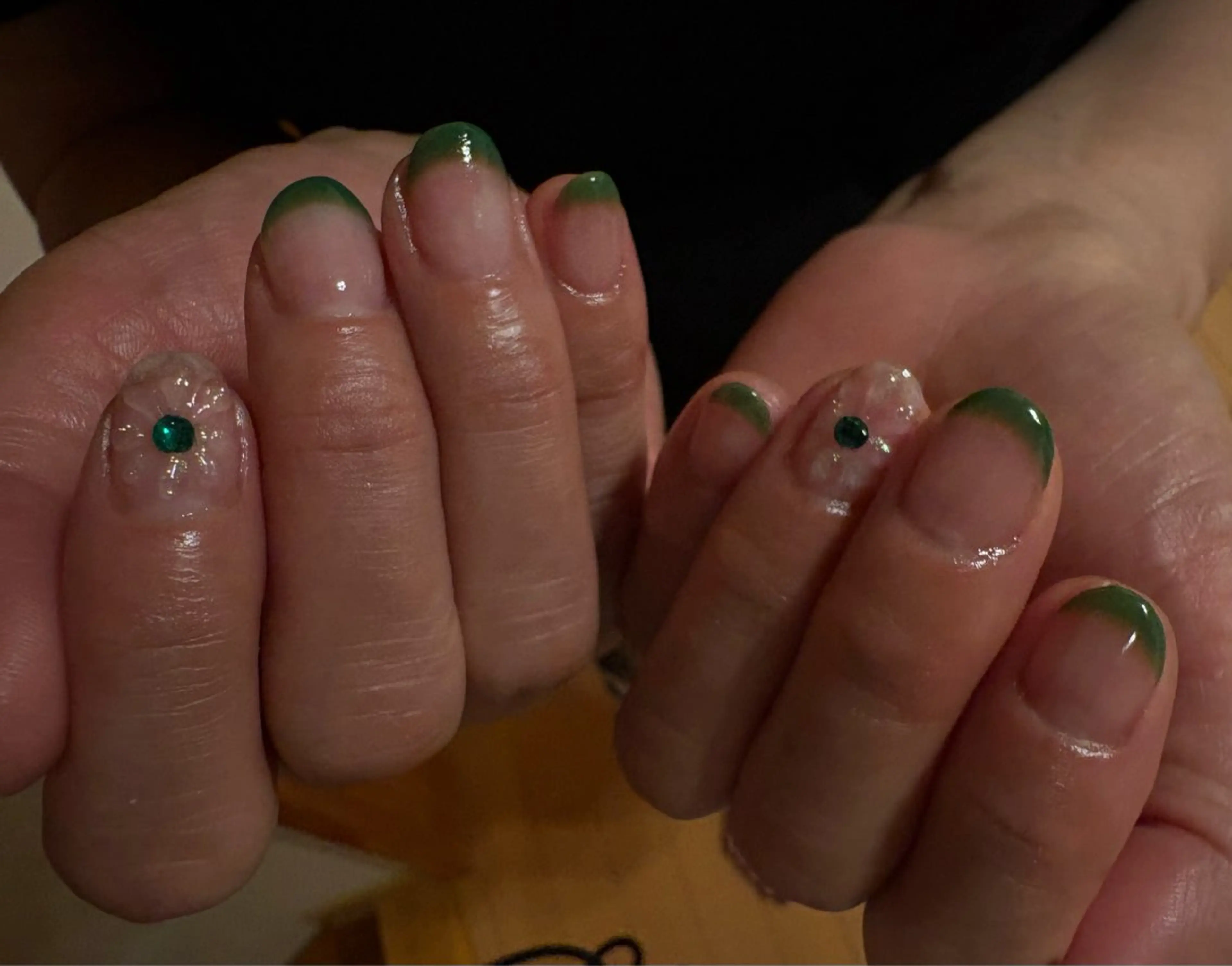 ネイル フレンチネイル ショートネイル ハンドネイル private HUE.kのネイルデザイン