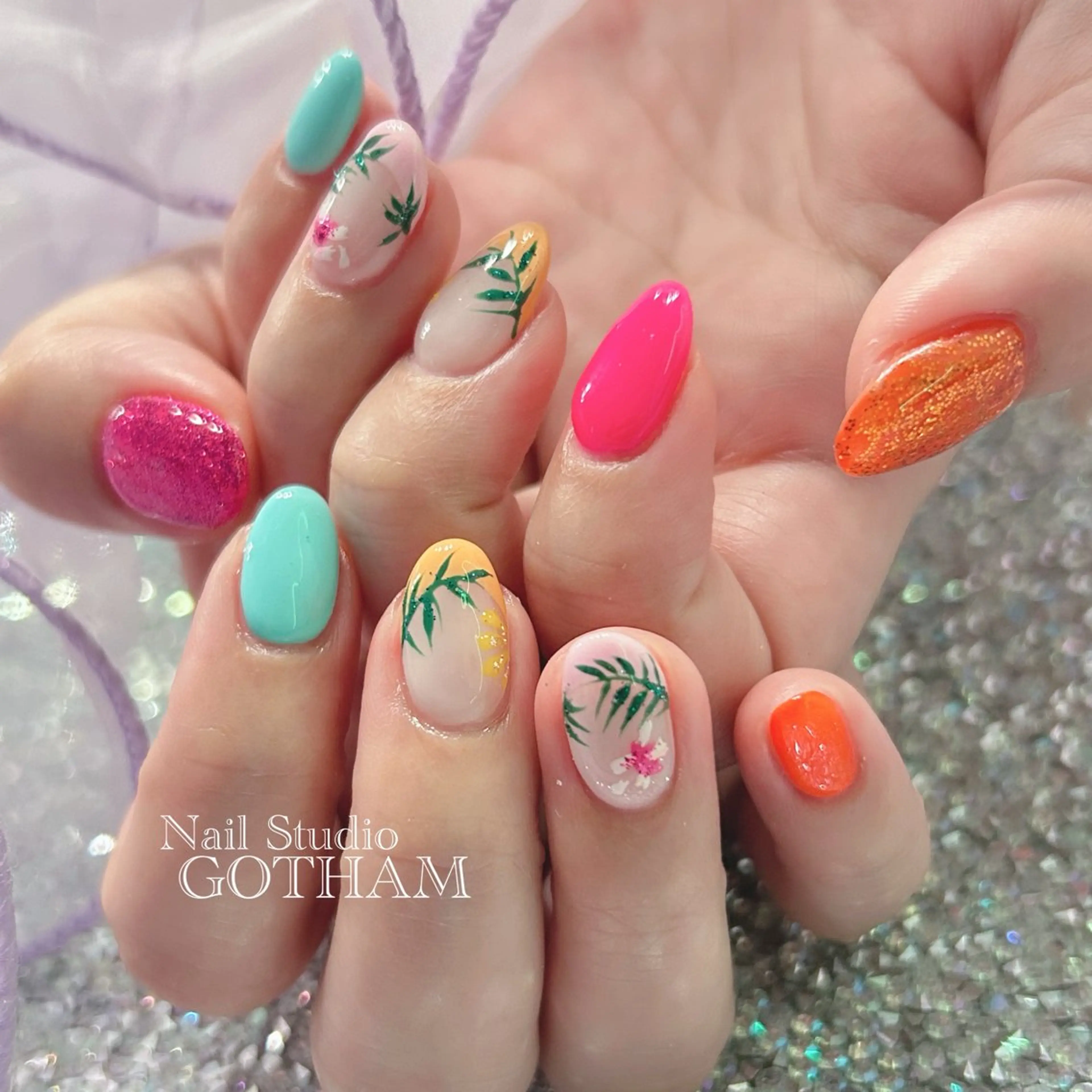 ネイル ハンドネイル Nail Studio GOTHAM所属・高円寺駅からすぐ🌈 ネイルGOTHAMのネイルデザイン