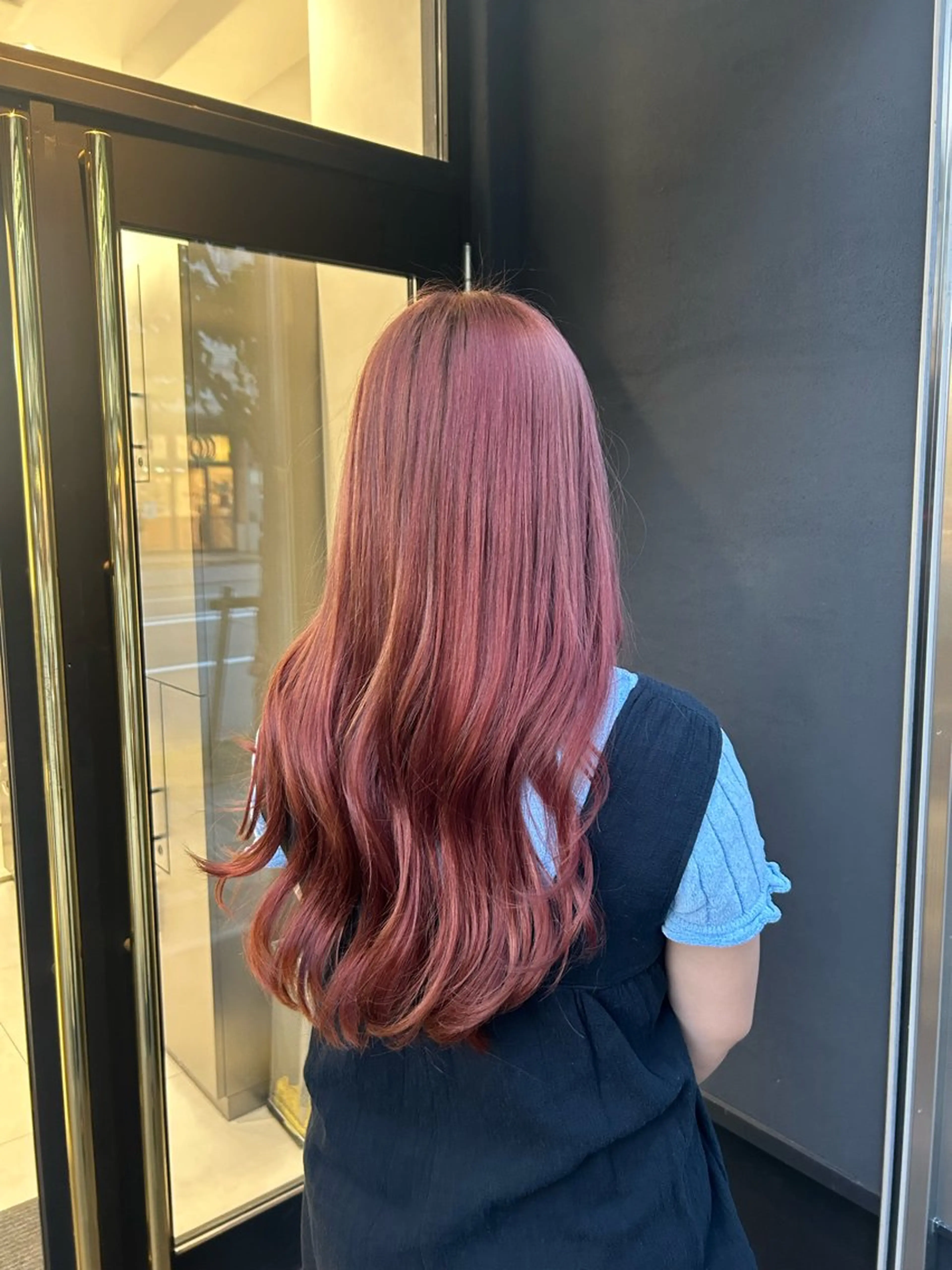 ロング カラー ピンクカラー ヘアカラー 大人レイヤー/艶美髪 🇺🇸TOMONAのヘアスタイル