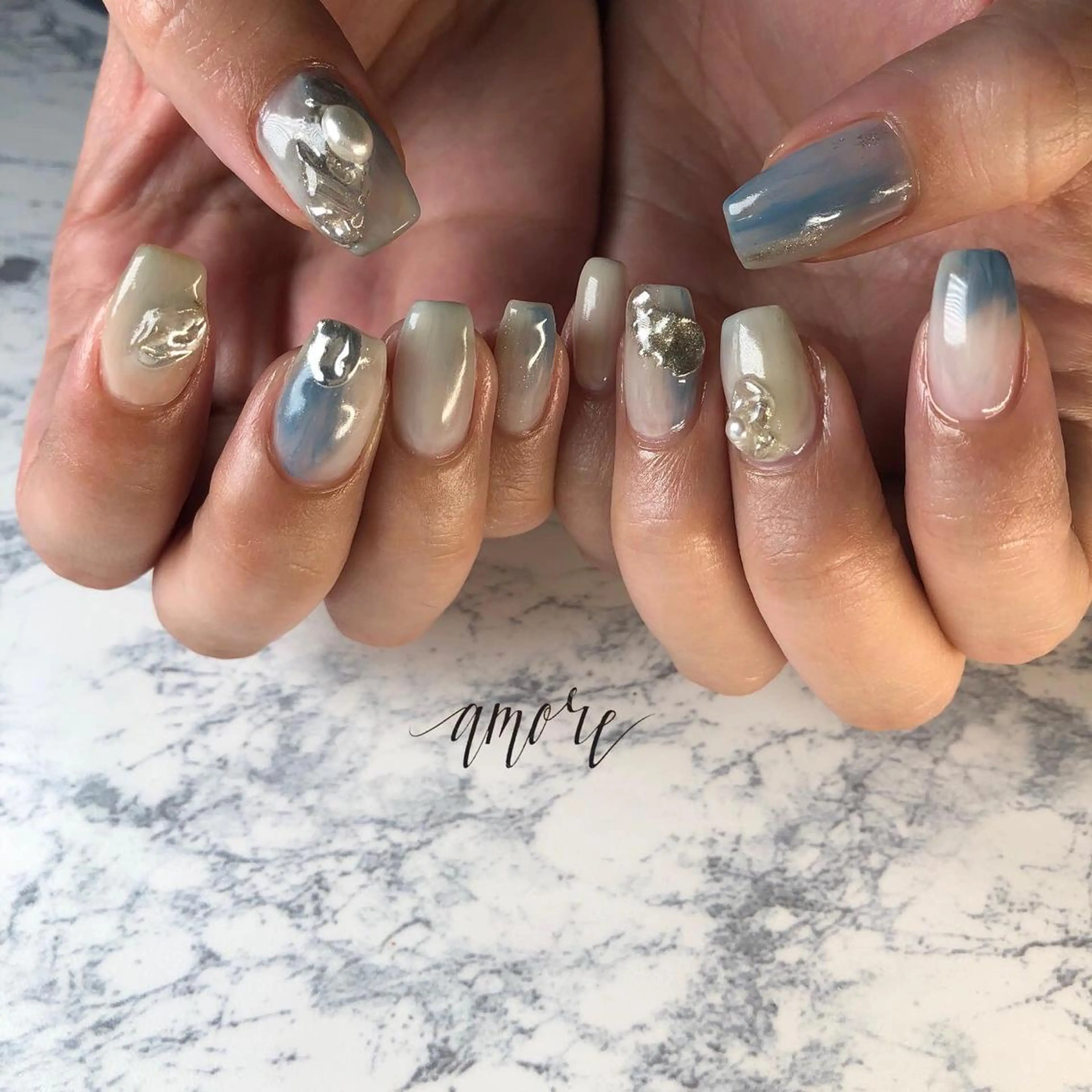 ネイル ジェルネイル 氷ネイル・うるうるネイル マグネットネイル ミラーネイル ニュアンスネイル You kyehwaのネイルデザイン