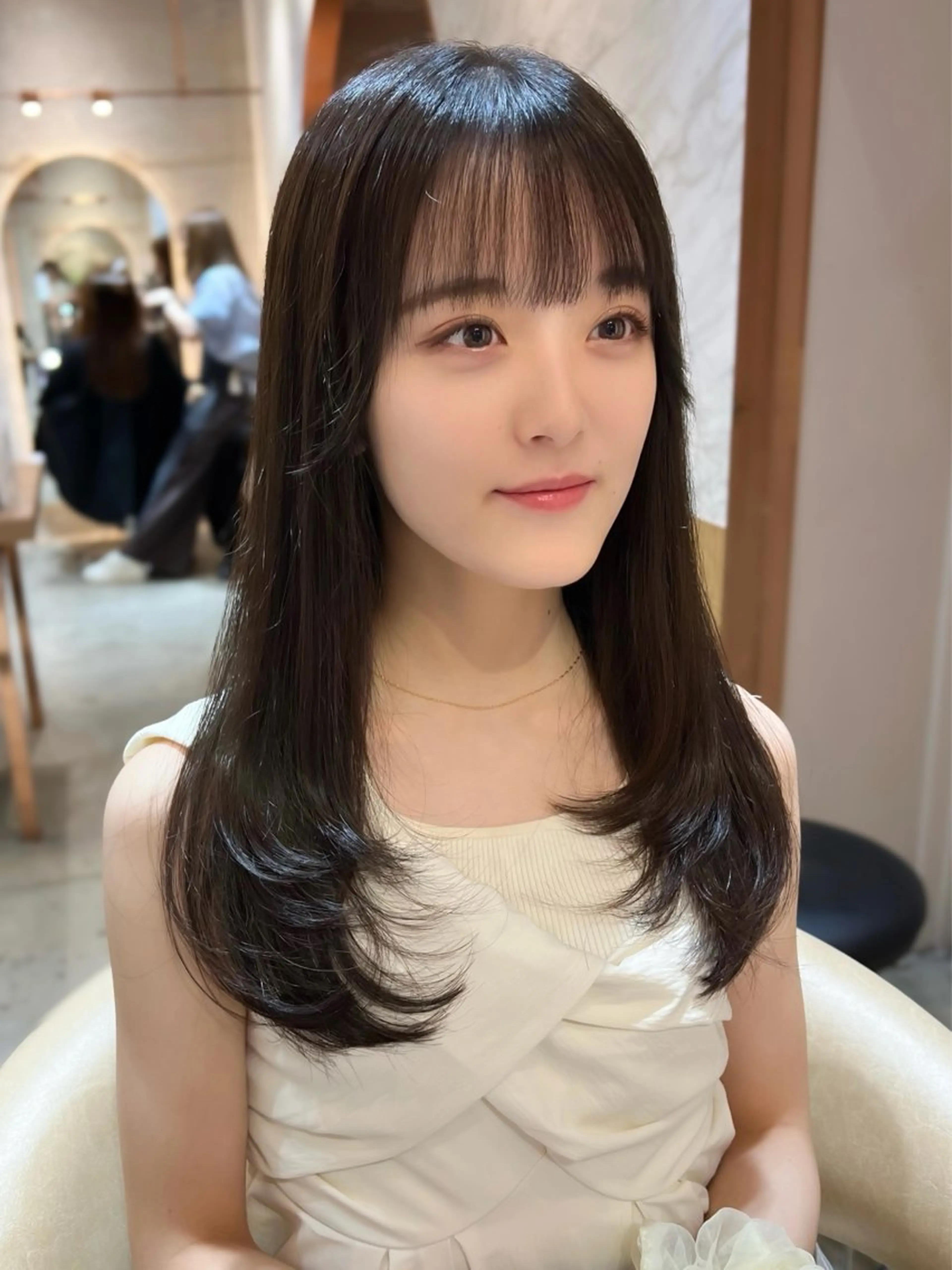 セミロング カラー カット ヘアカラー トリートメント ボブ/巻ける縮毛矯正 /韓国レイヤーはなのヘアスタイル