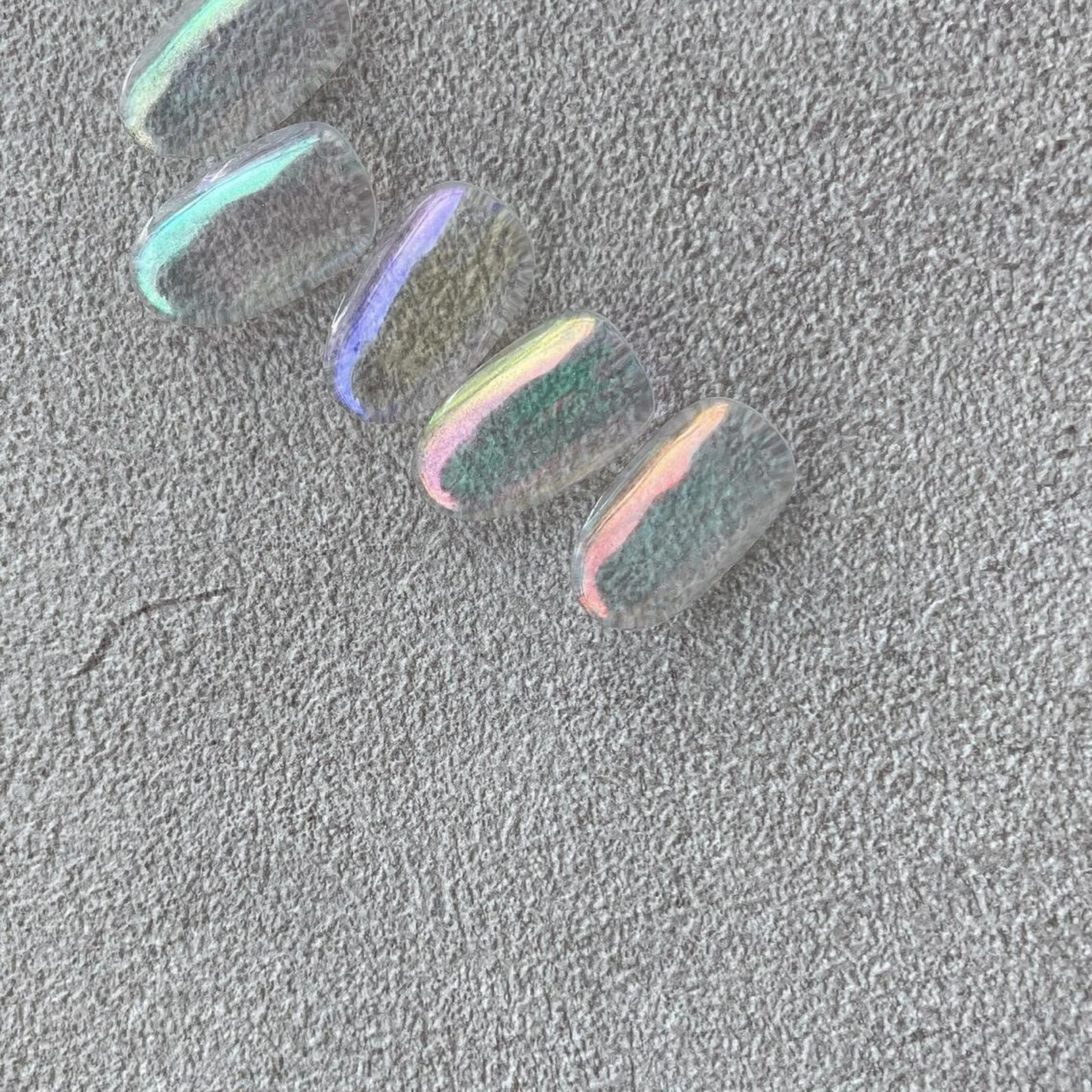 ネイル オーロラネイル クリアネイル lilbondir. chiharuのネイルデザイン