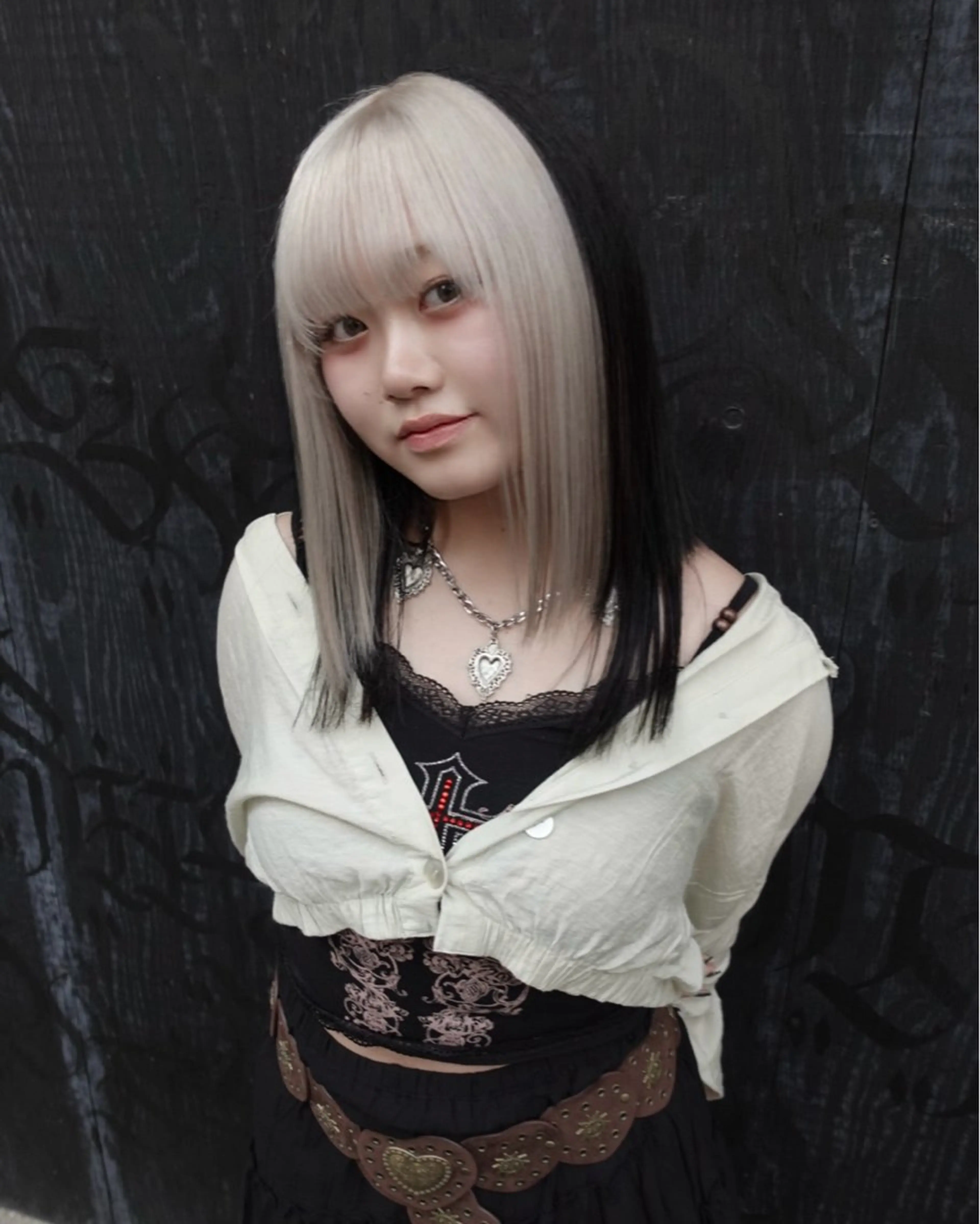 セミロング ヘアカラー トリートメント Null 表参道所属・岩下昂世/ ハイトーン/デザインのヘアスタイル