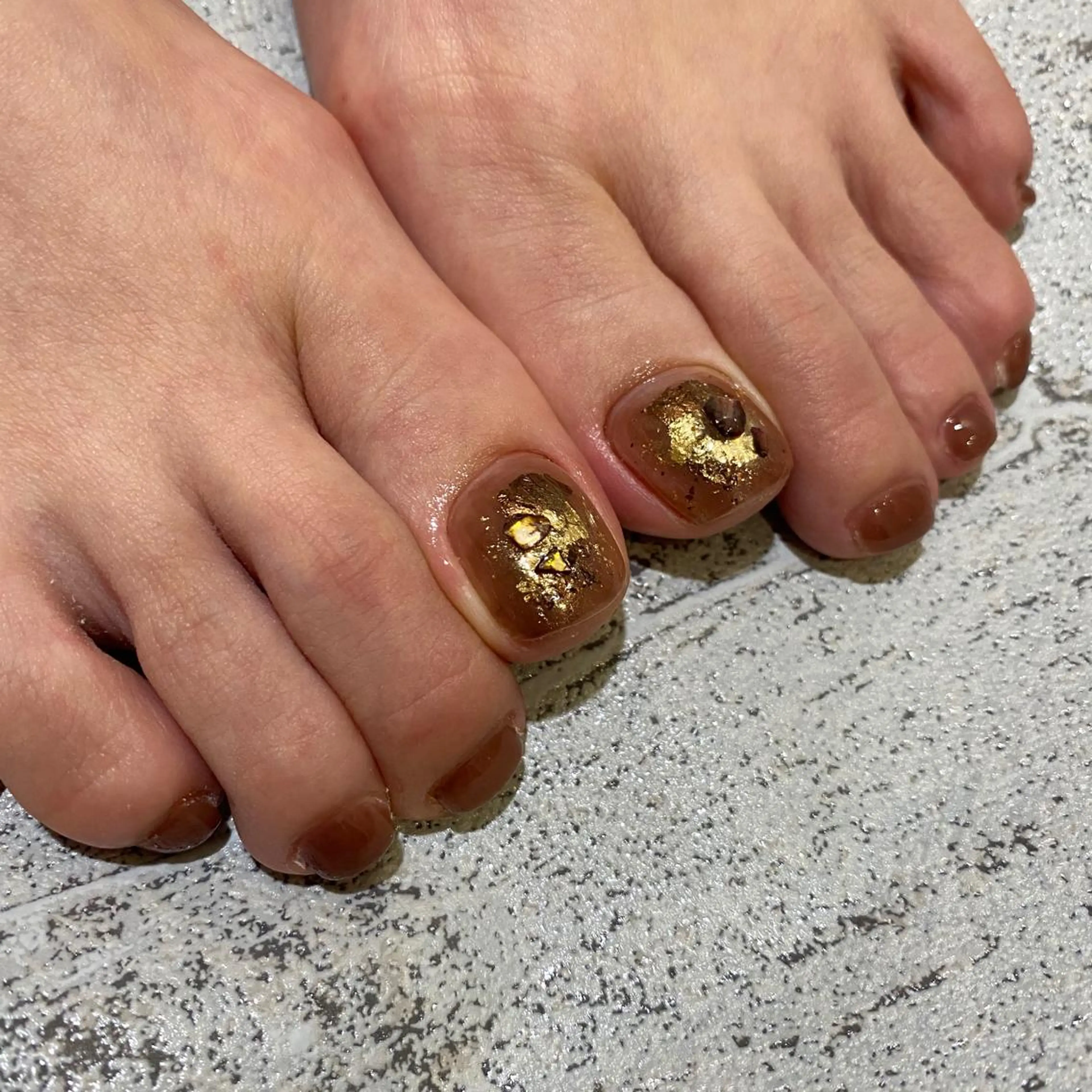 ネイル ブラウン ゴールド NailAVANCE miyuのネイルデザイン