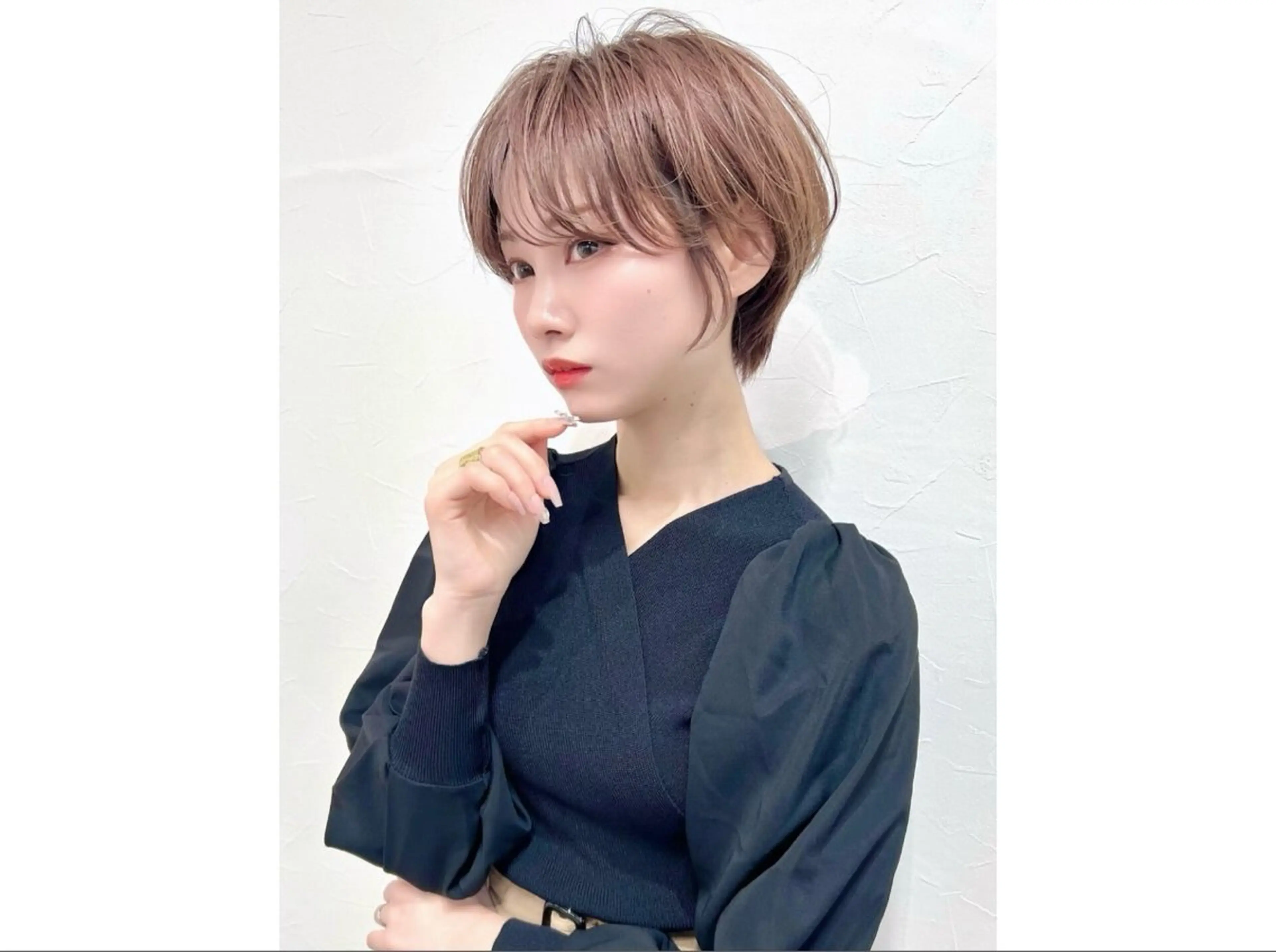 ショート 酒井 緋菜のヘアスタイル