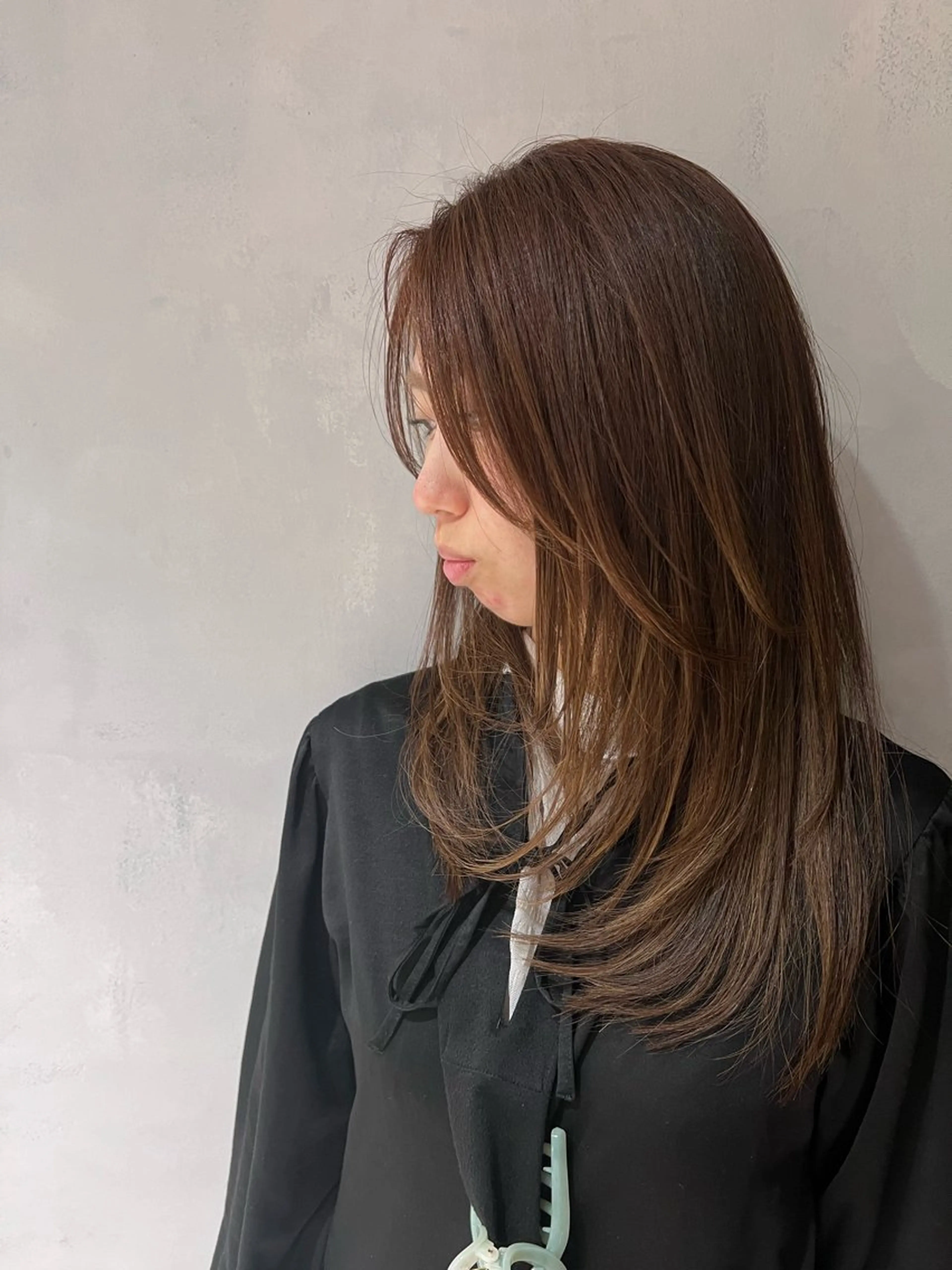 ロング 顔周りカット レイヤーカット カット まとまる美髪矯正 ×レイヤーカットのヘアスタイル