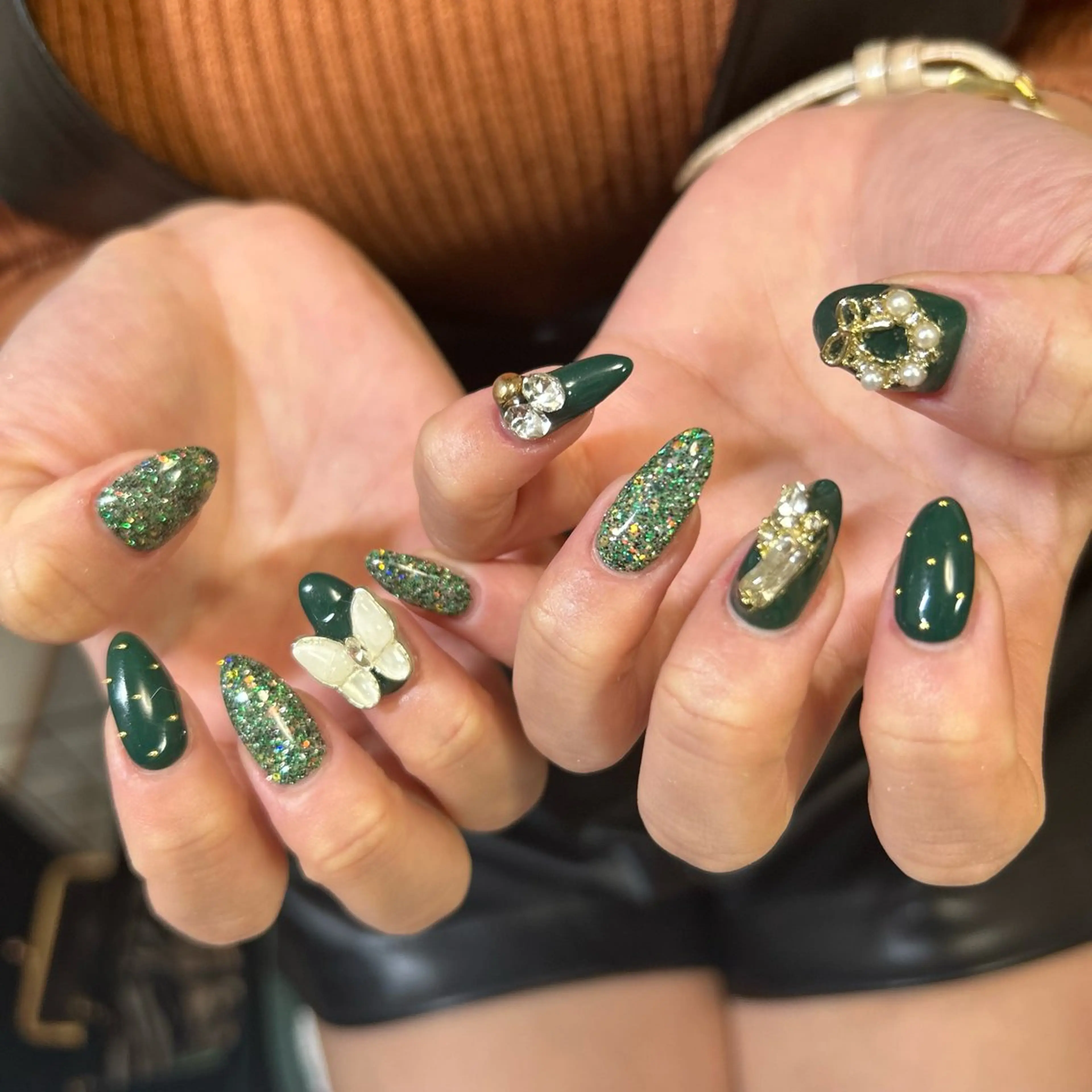 ネイル ハンドネイル ハンドケア 今福鶴見ネイル 8(ｴｲﾄ)のネイルデザイン