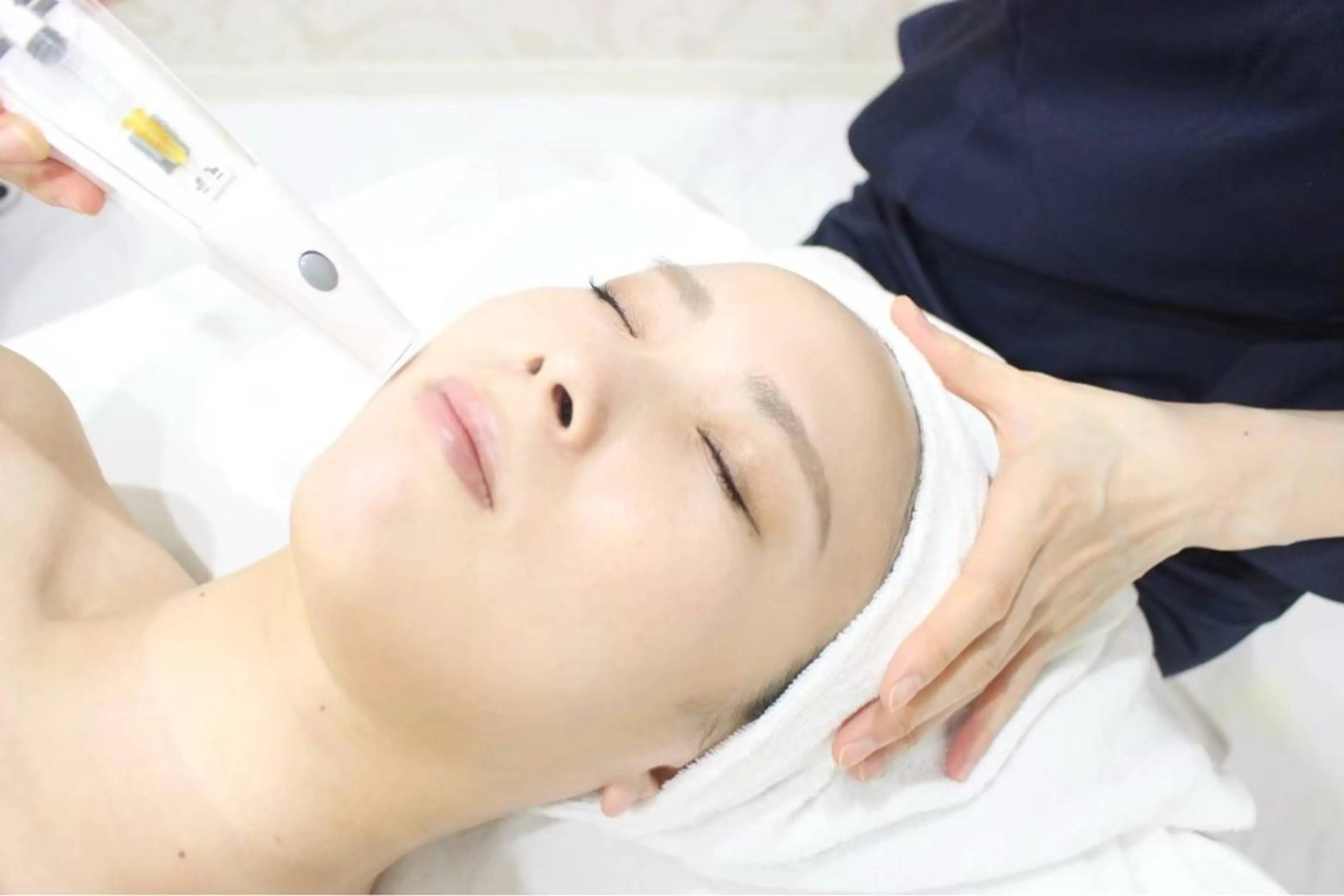 陶器肌×ベビー肌💆【フェイシャル】美肌フォトトリートメント+高品質幹細胞の写真