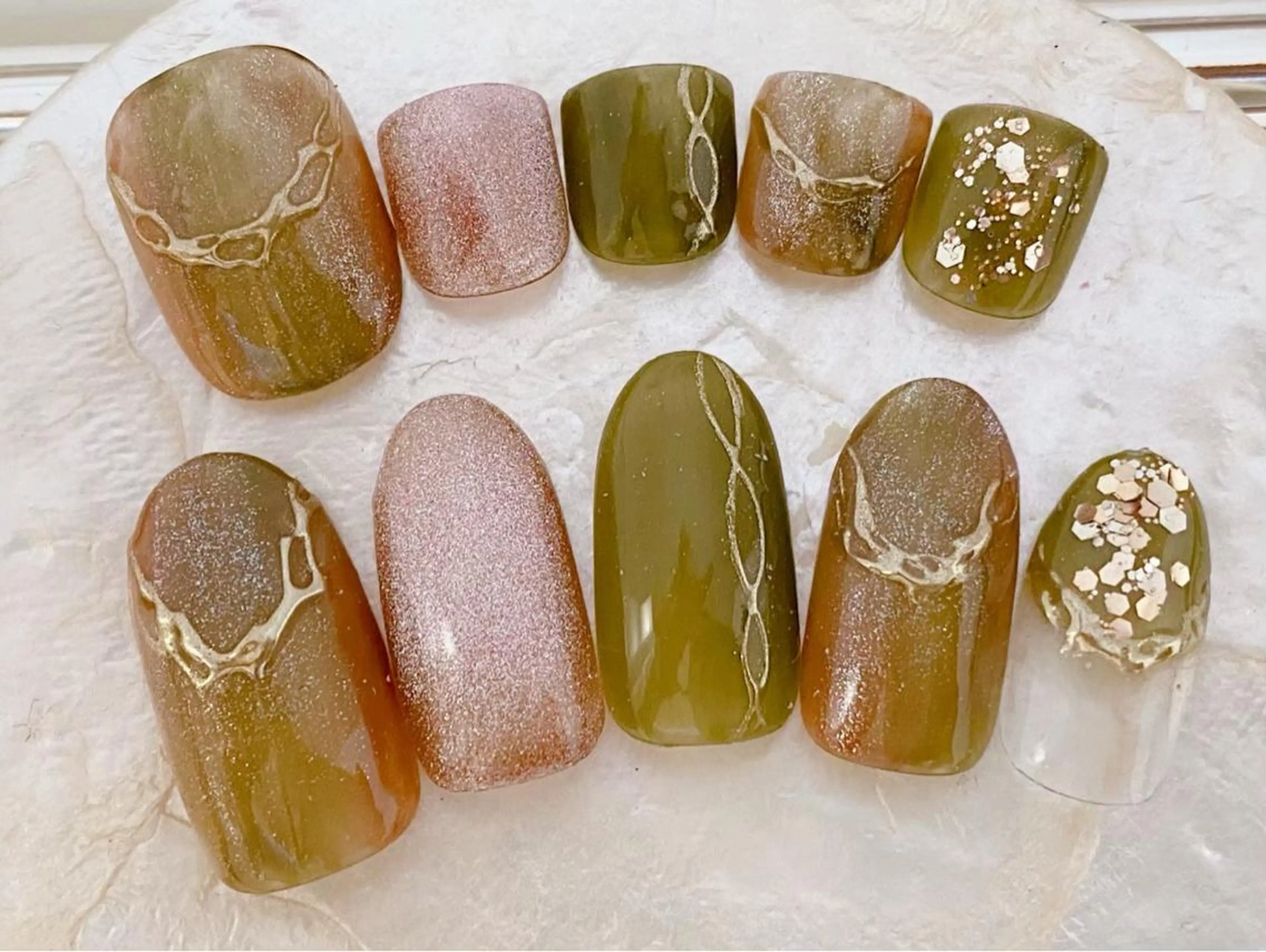 ネイル Ref beauty eyelash&nail所属・Sasaki Mamiの眉毛・アイブロウイメージ