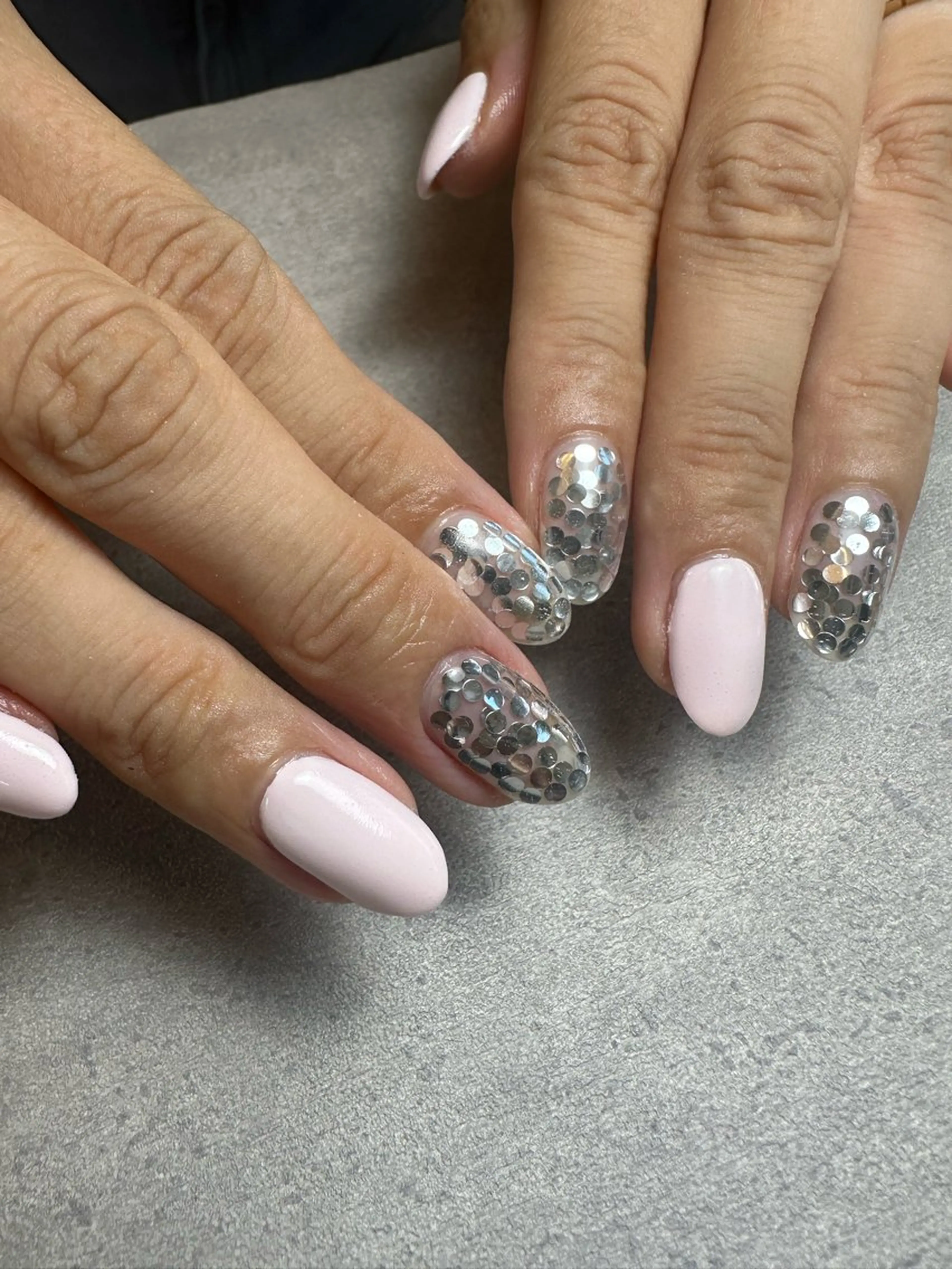 ネイル nailroom Anmie.のネイルデザイン