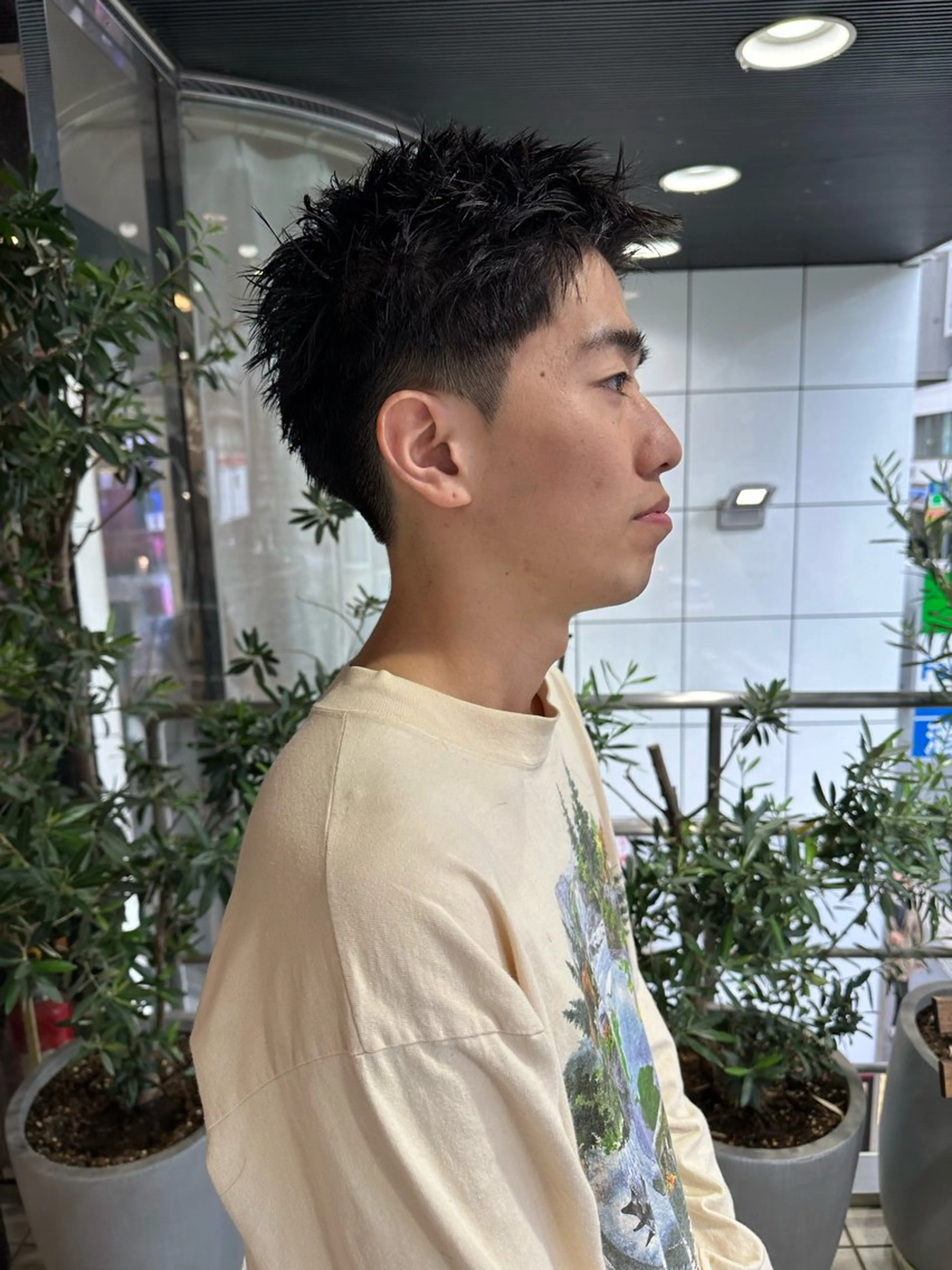 ショート メンズ Rei/ 縮毛矯正/ ハイライトカラー募集のヘアスタイル