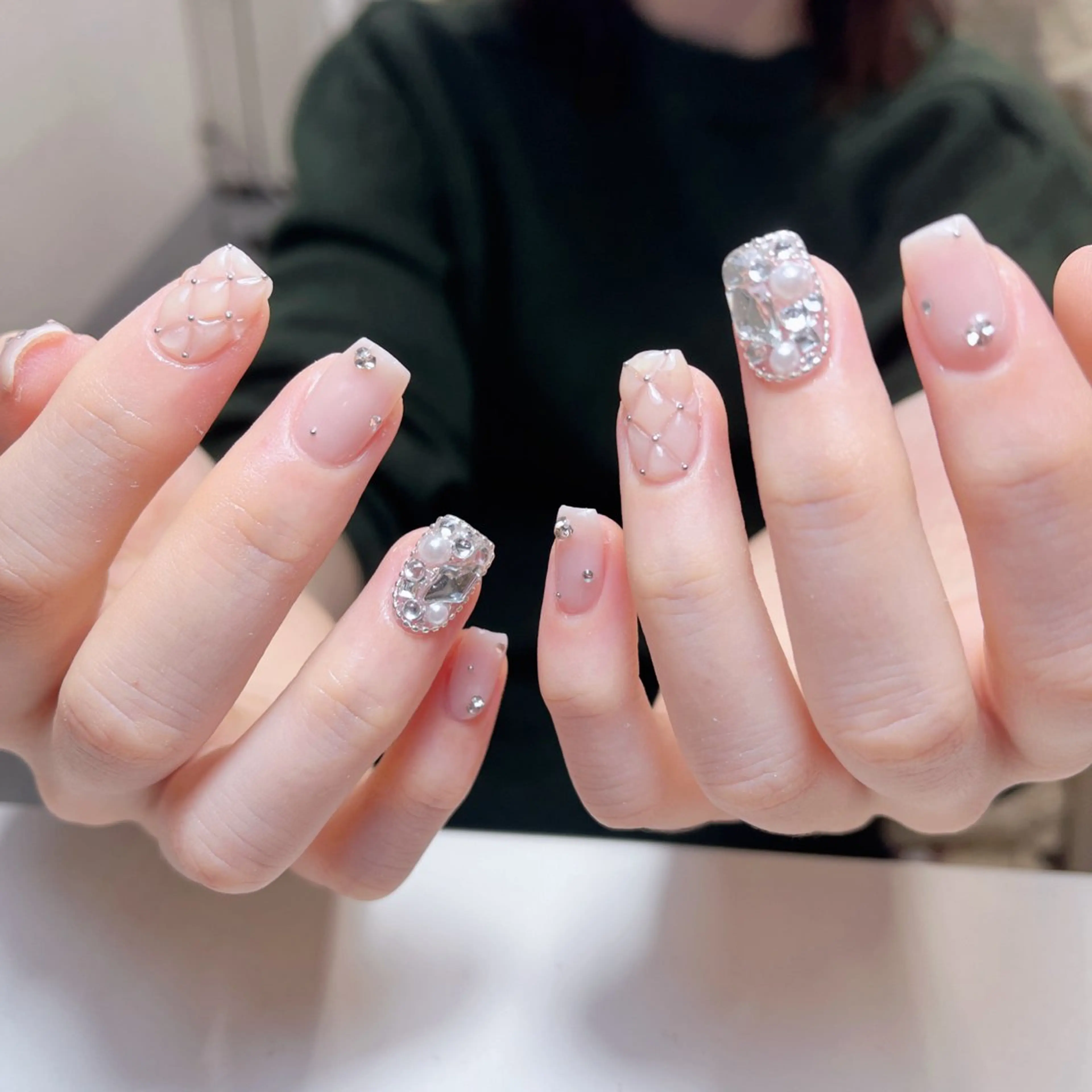 ネイル Glow Nail スカルプ専門店のネイルデザイン