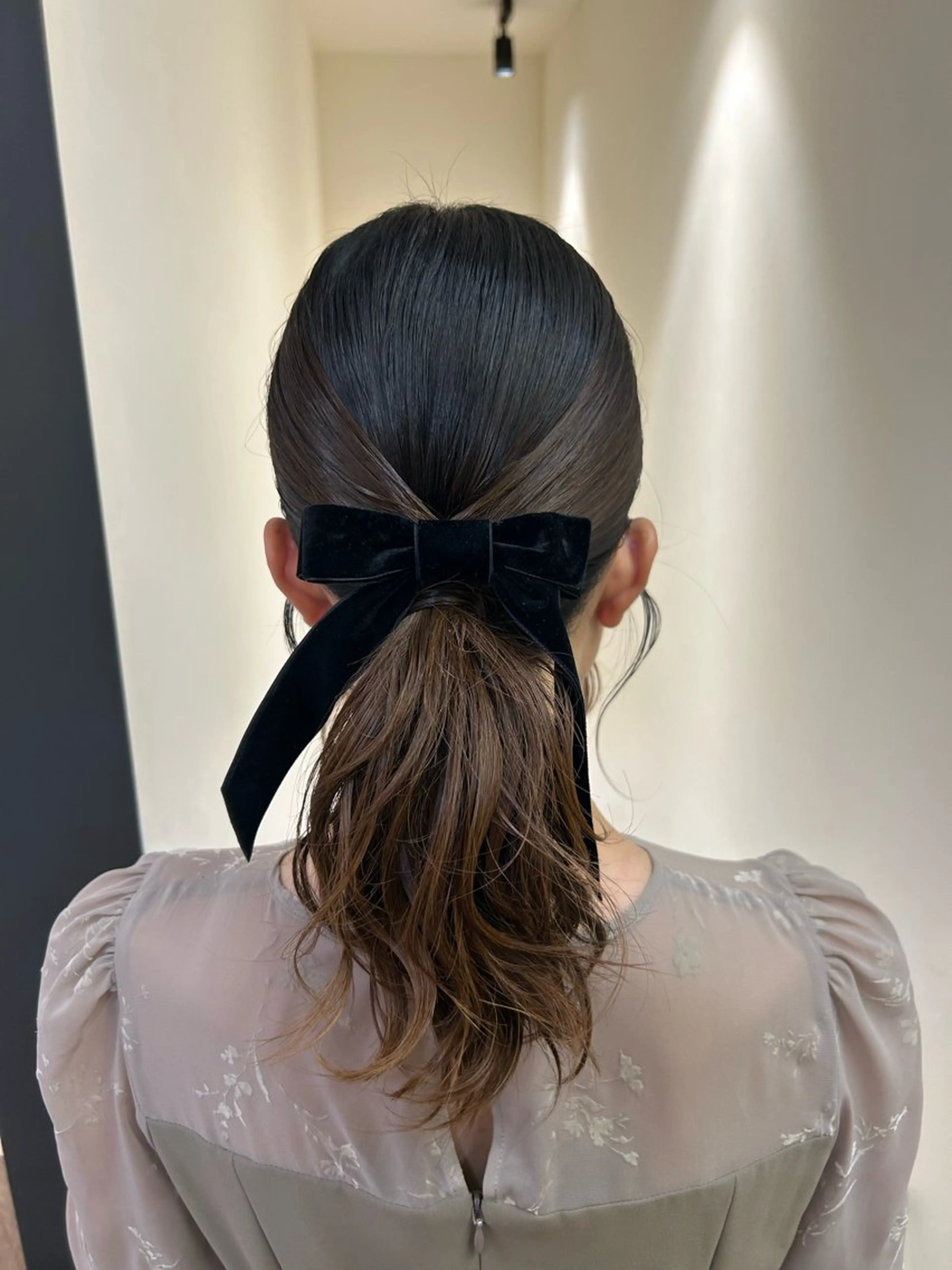 セミロング ヘアアレンジ ヘアセット hub hair レイヤー/透明感のヘアスタイル