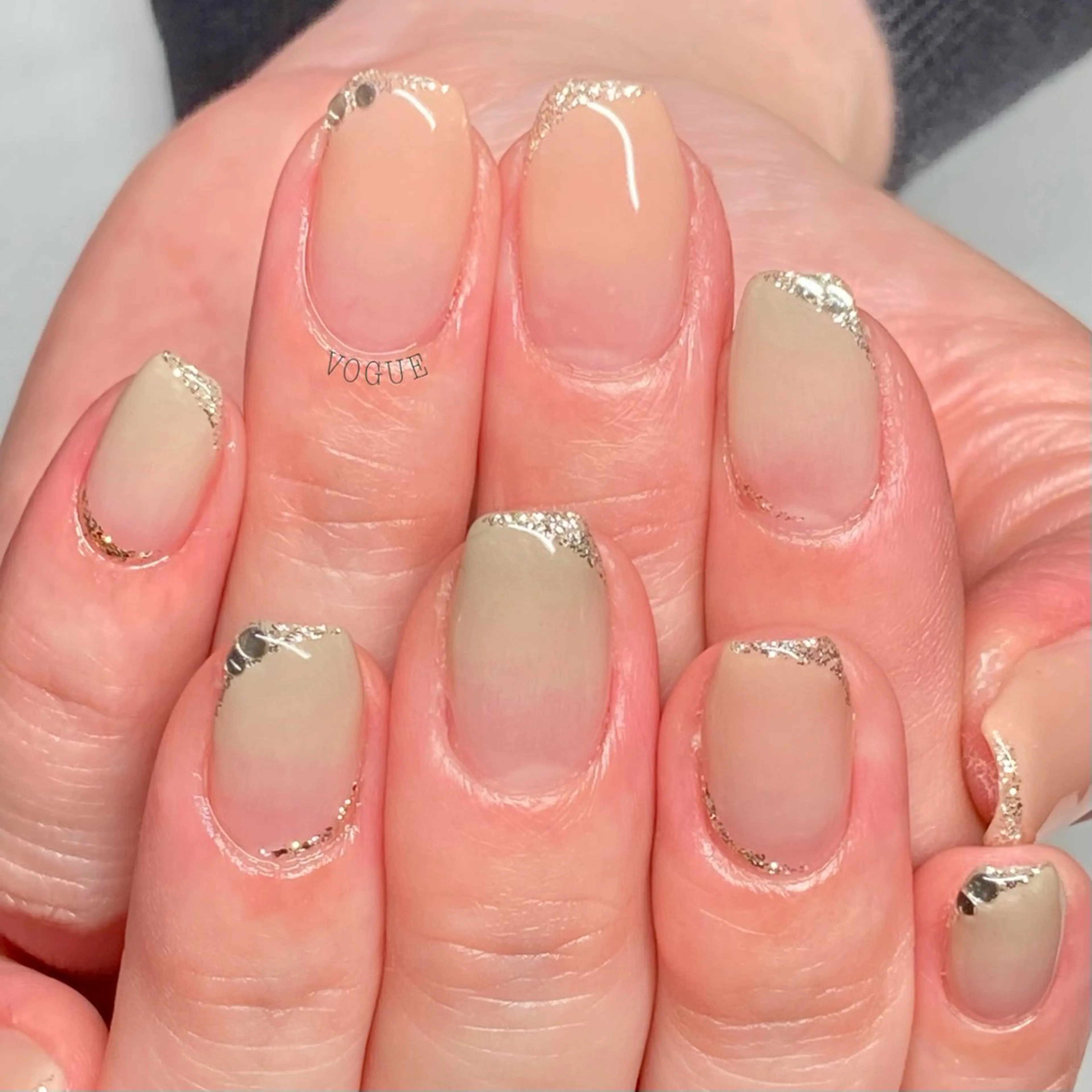 ネイル ハンドネイル VOGUE ×SWANのネイルデザイン