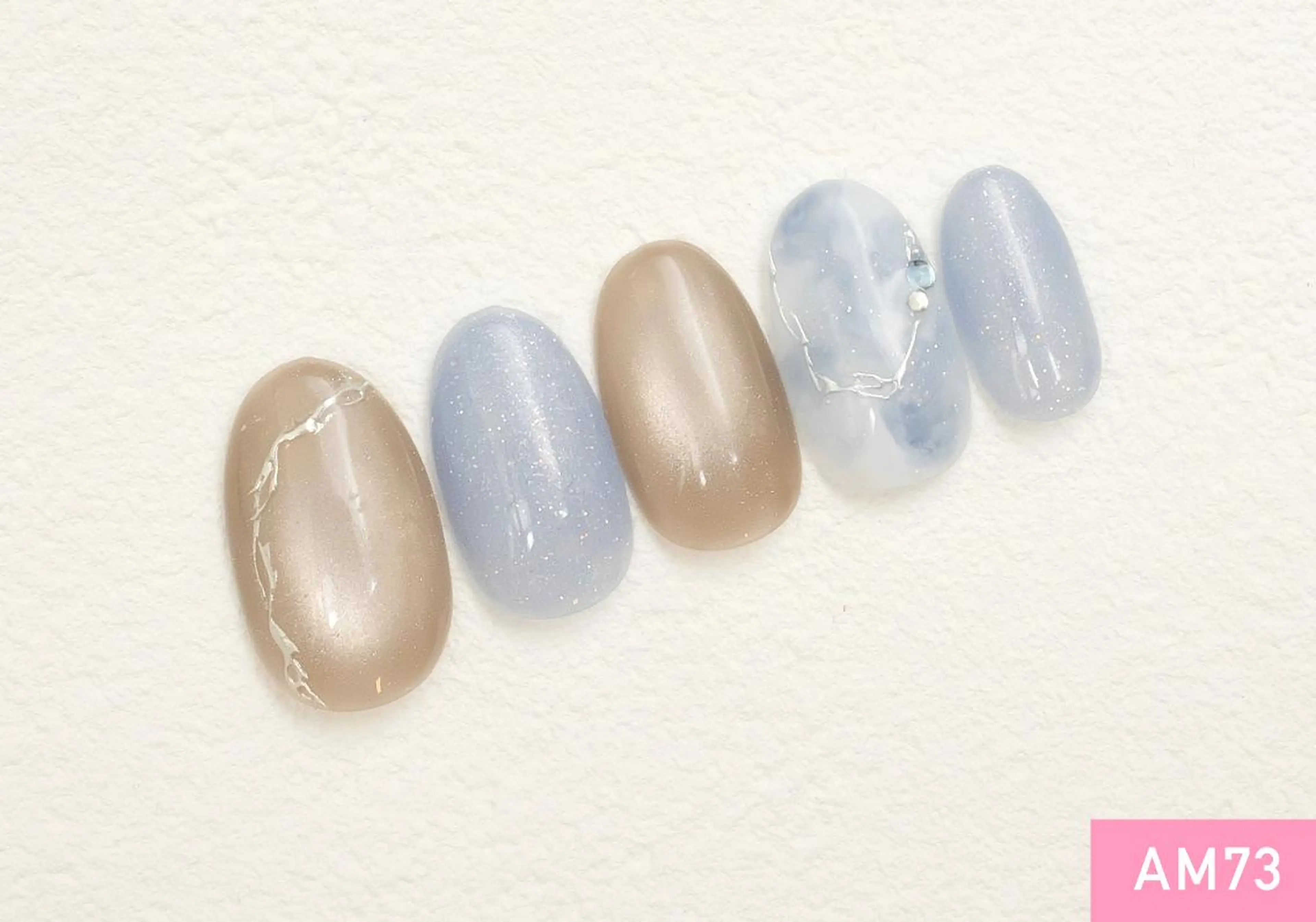 ネイル ゴールド 新橋🫧 Nailのネイルデザイン
