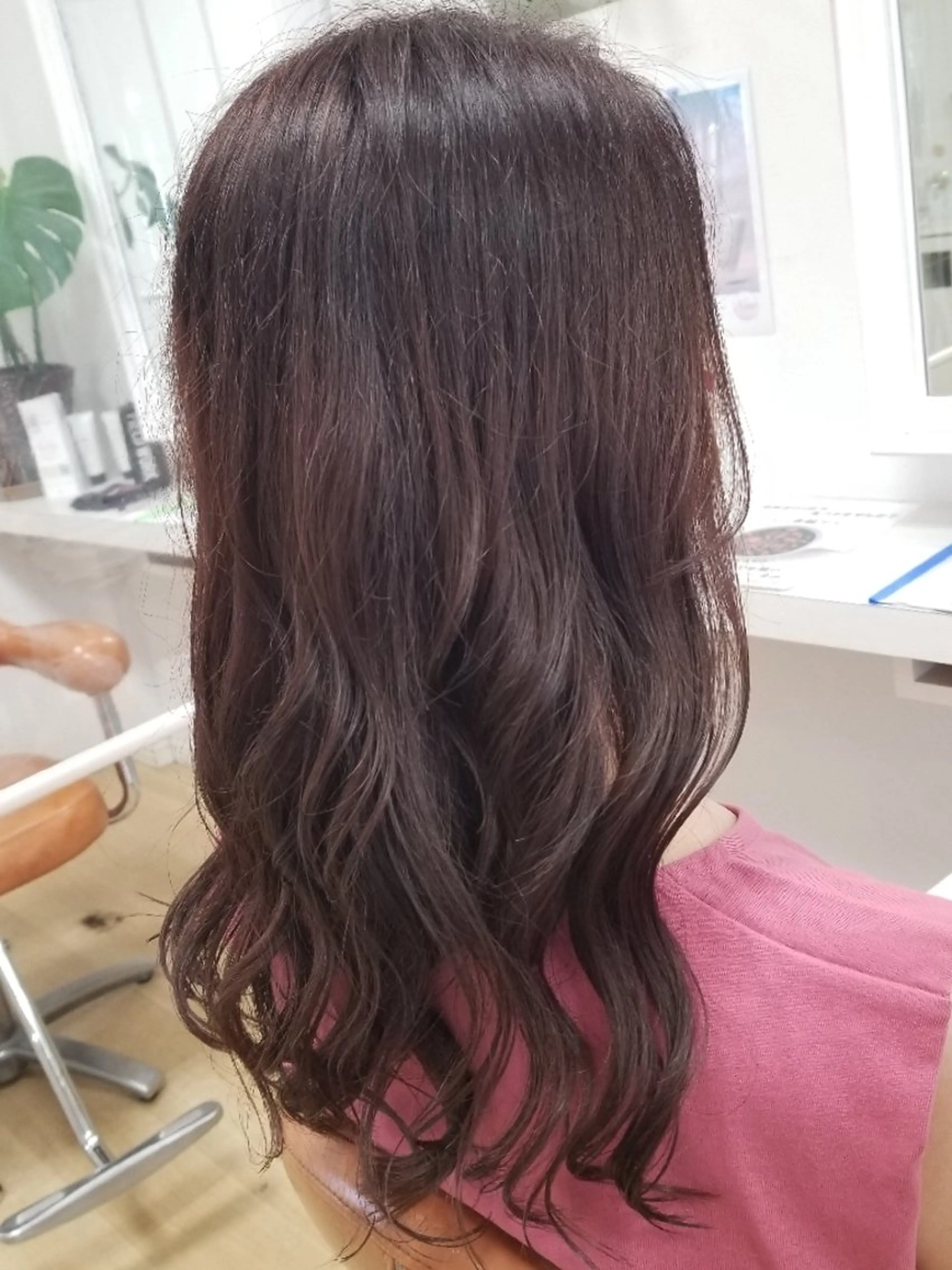ロング ヘアカラー トリートメント 平野 杏奈のヘアスタイル