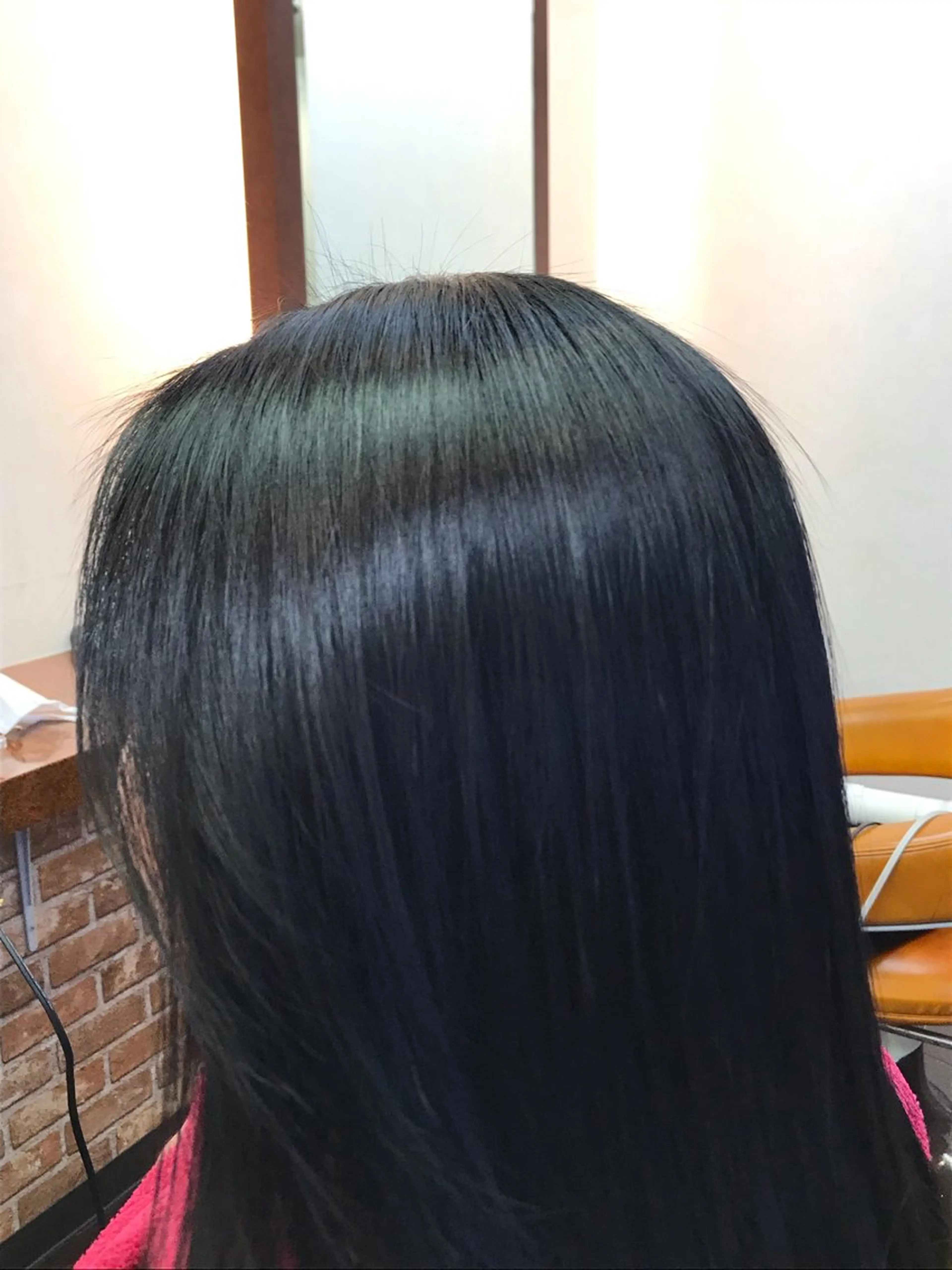 セミロング パーマ 桧山 真のヘアスタイル