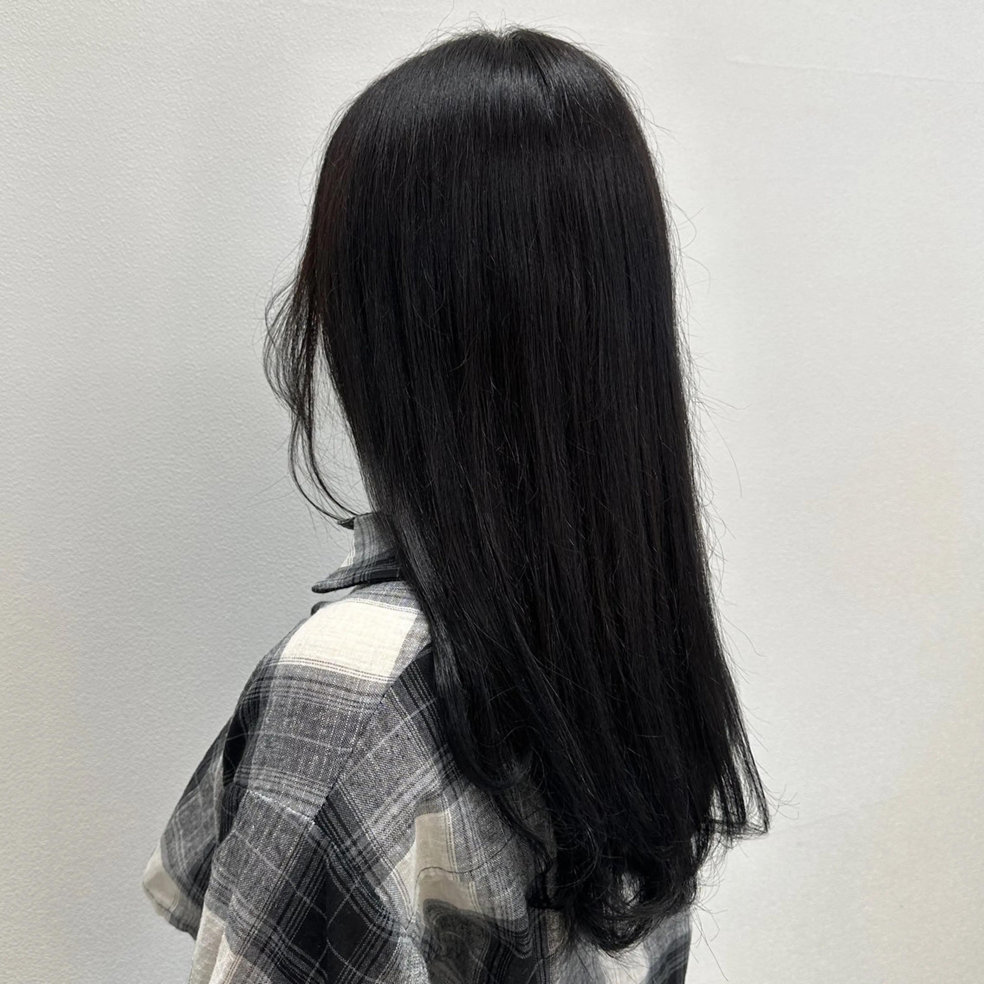 ロング カラー ヘアカラー トリートメント あい あやみのヘアスタイル