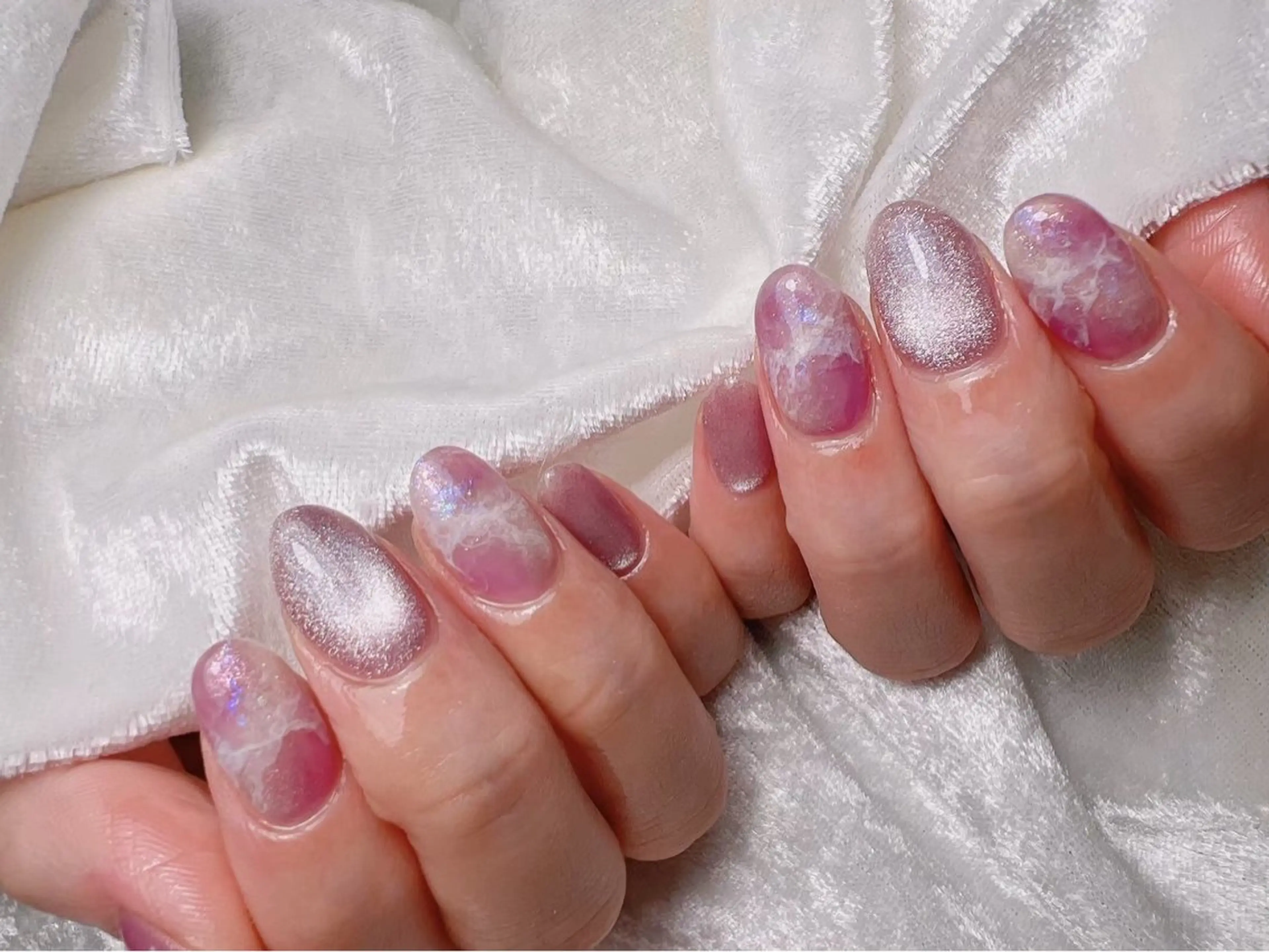 ネイル ネイルサロン　ビーズ所属・トータルビューティー サロンビーズ すずのネイルデザイン