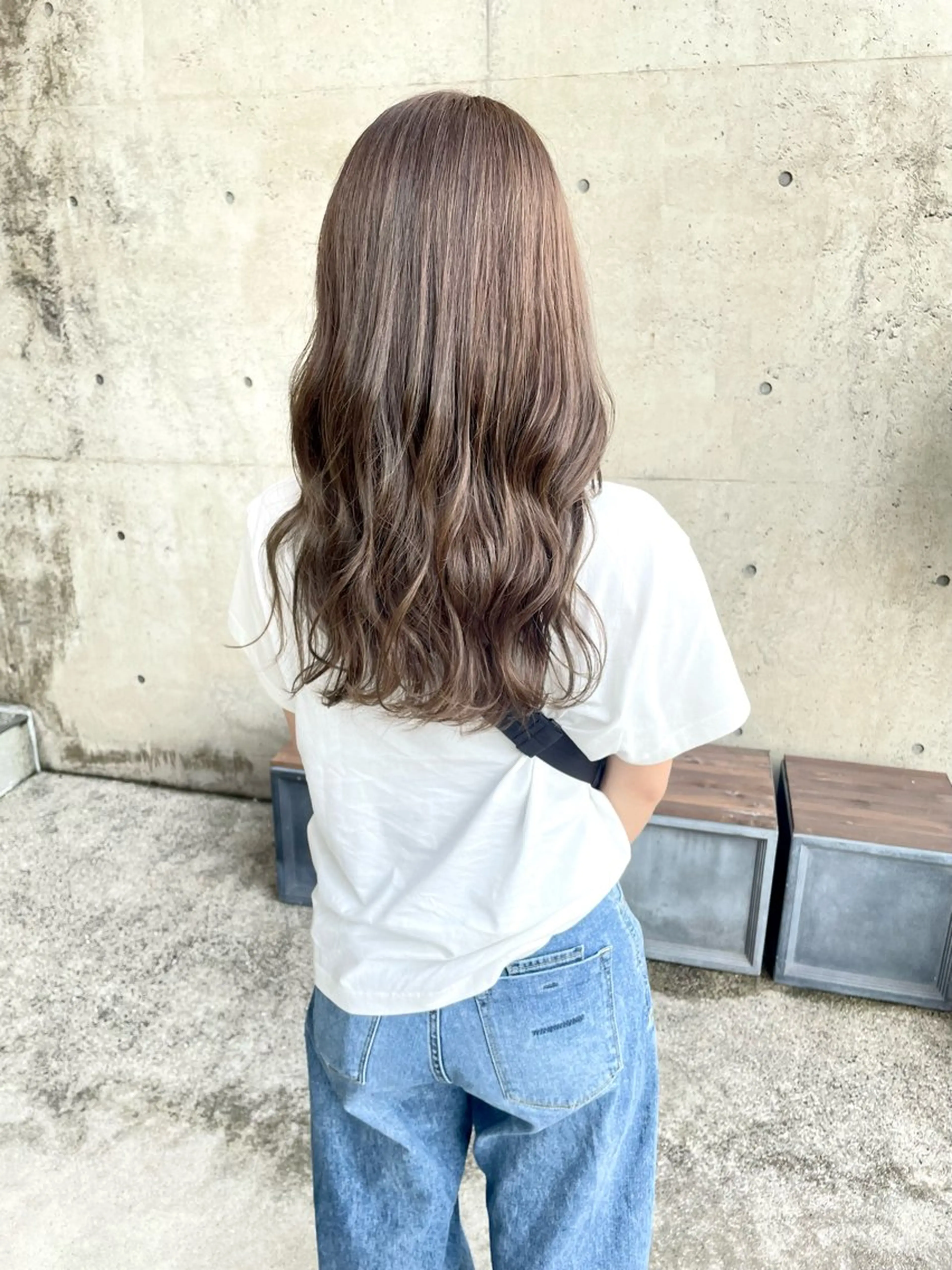 ロング カラー ブリーチ カット ヘアカラー トリートメント hair  design  ALBERO所属・日高 香織のヘアスタイル