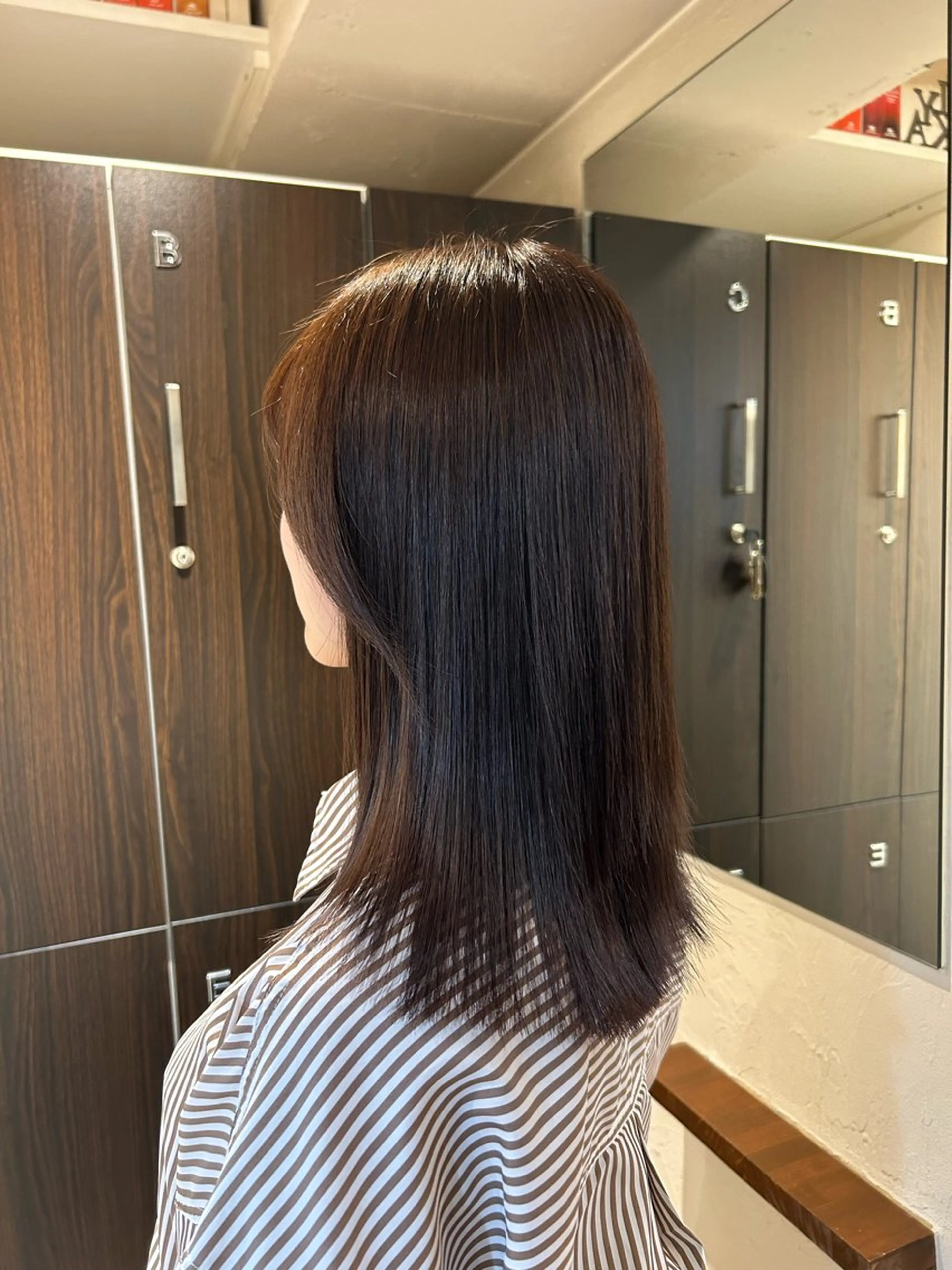 ミディアム アッシュ 暖色カラー🍒🌷 hitomiのヘアスタイル