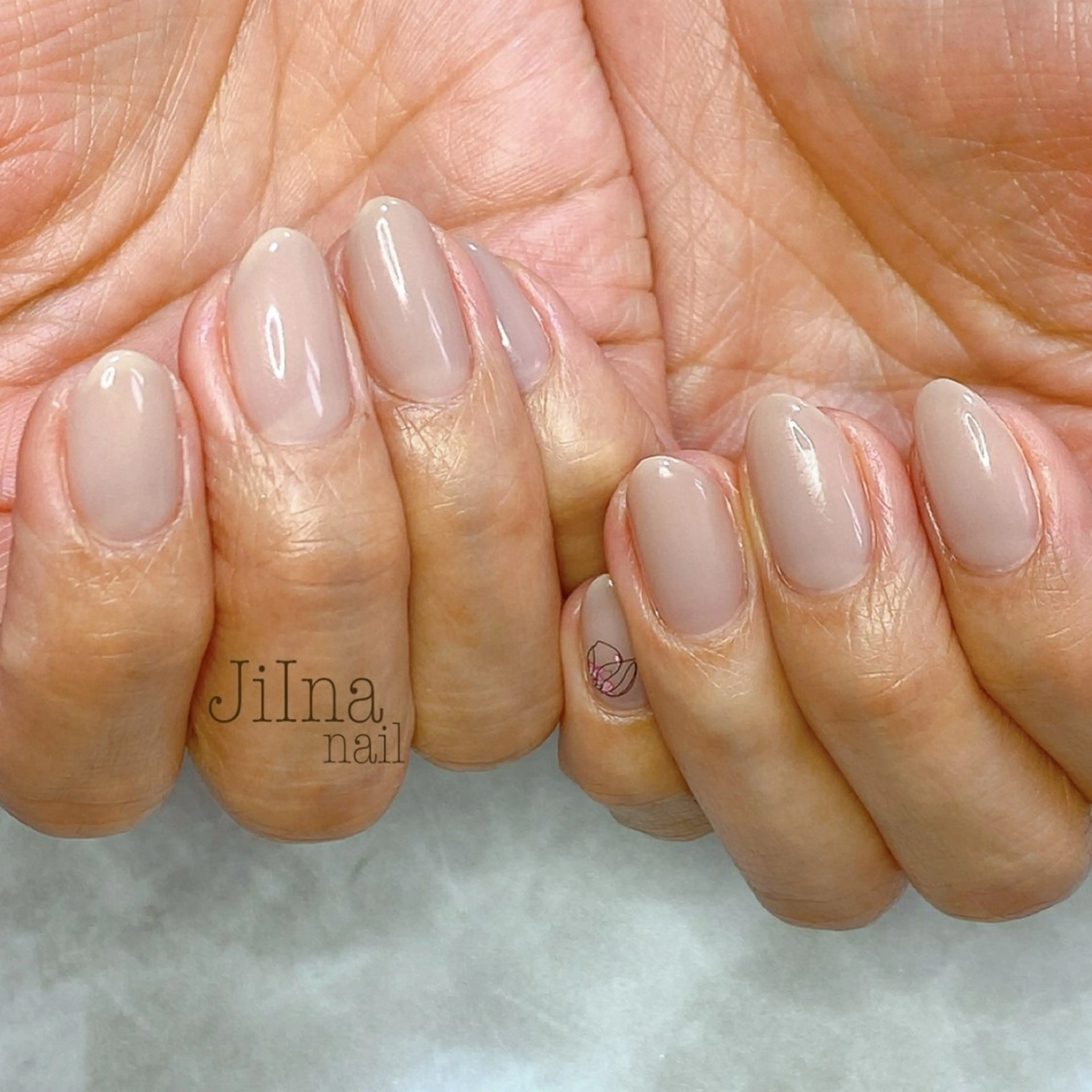 ネイル ワンカラーネイル JiIna nailのネイルデザイン