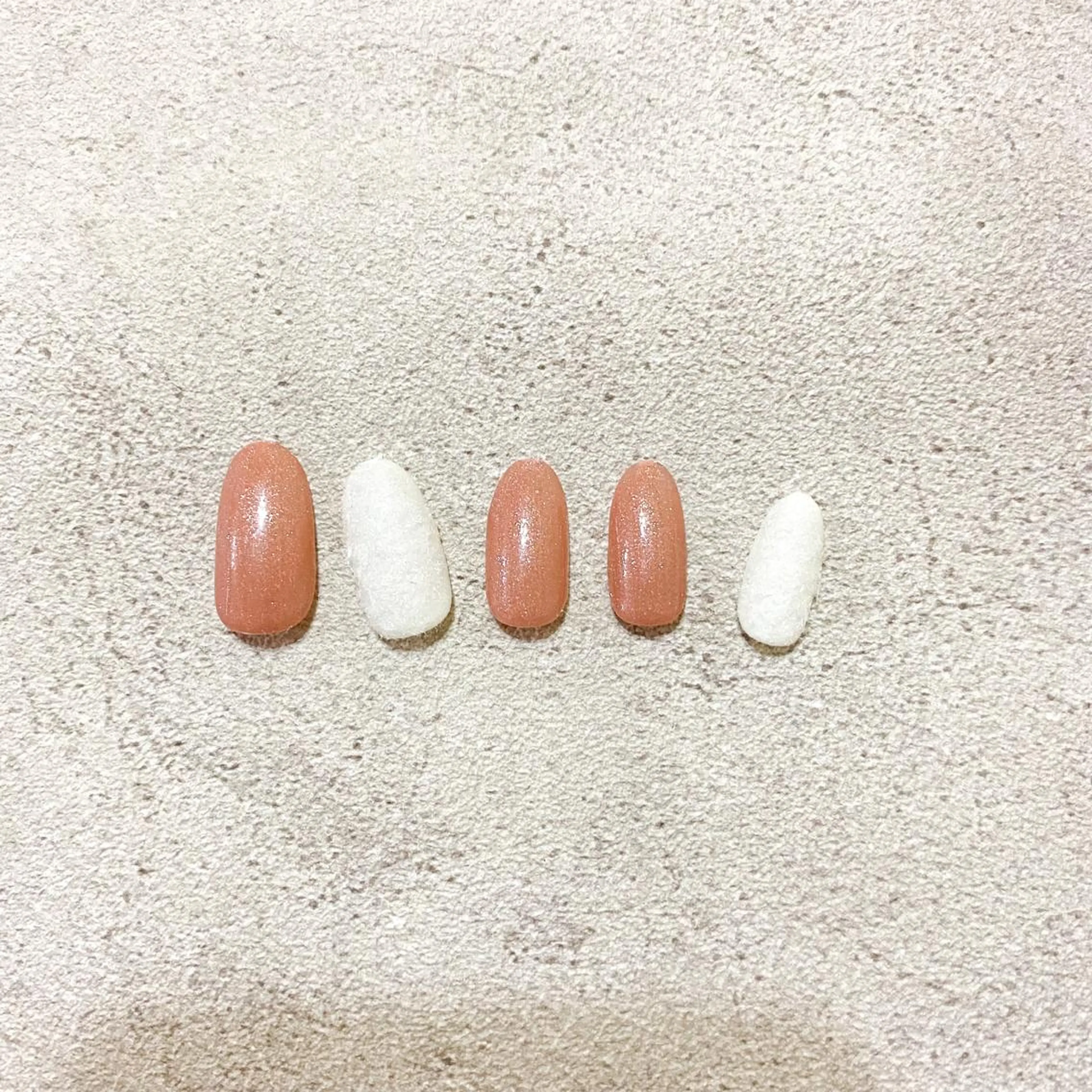 ネイル ハンドネイル ゴテゴテ💙ワンホン リオナのネイルデザイン