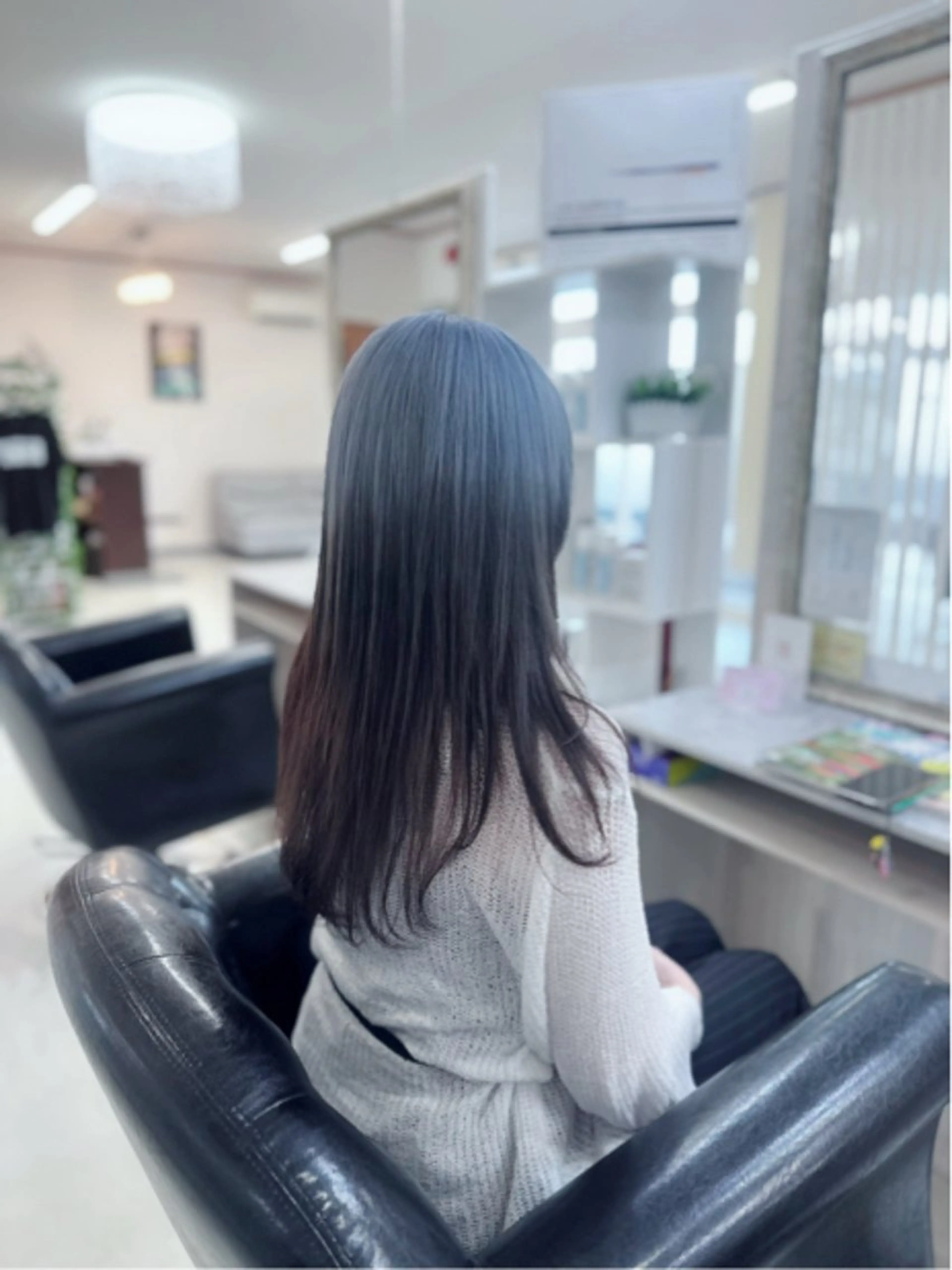 ロング YURI ✨のヘアスタイル