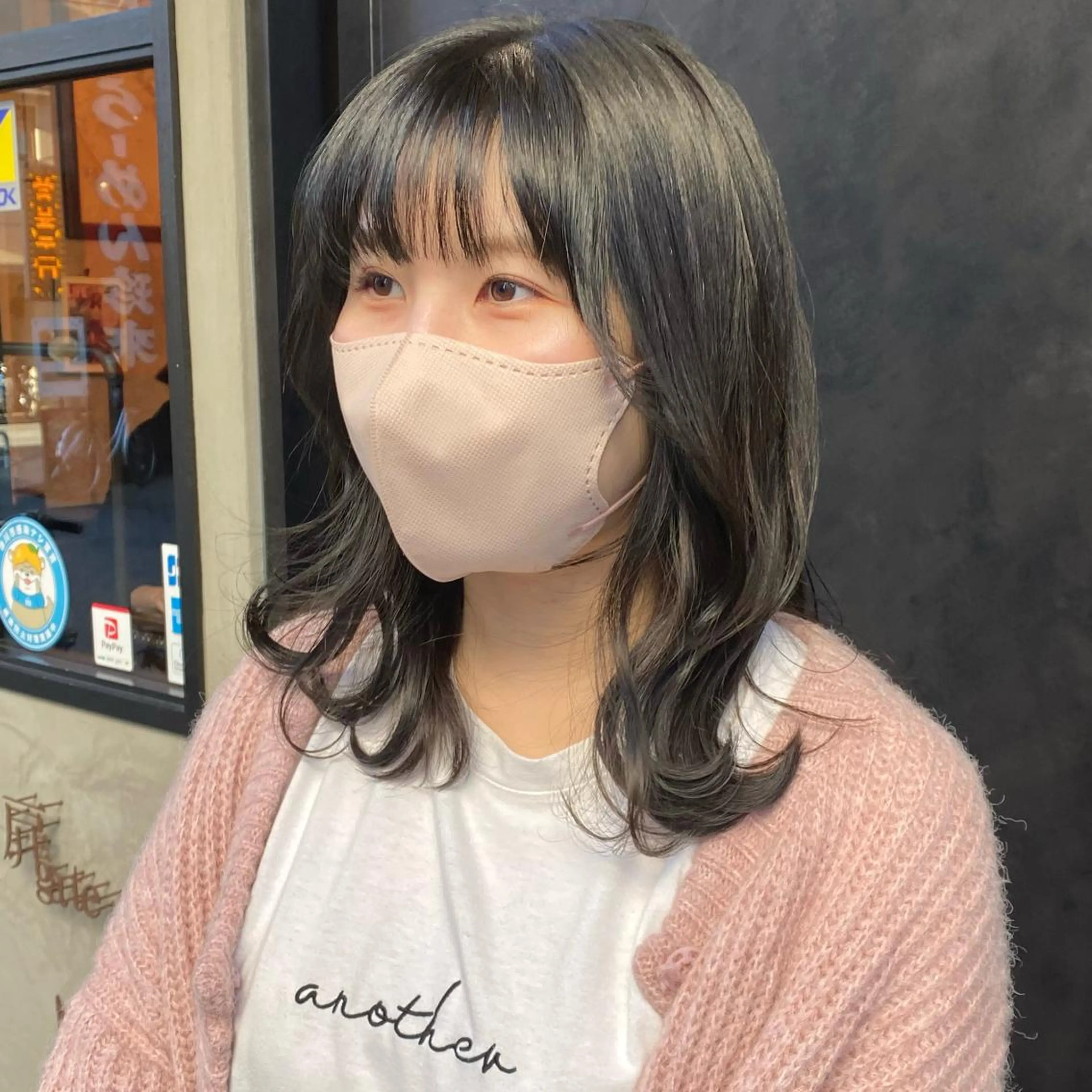 ミディアム カラー グレージュ カット ヘアカラー トリートメント 比嘉 陽のヘアスタイル