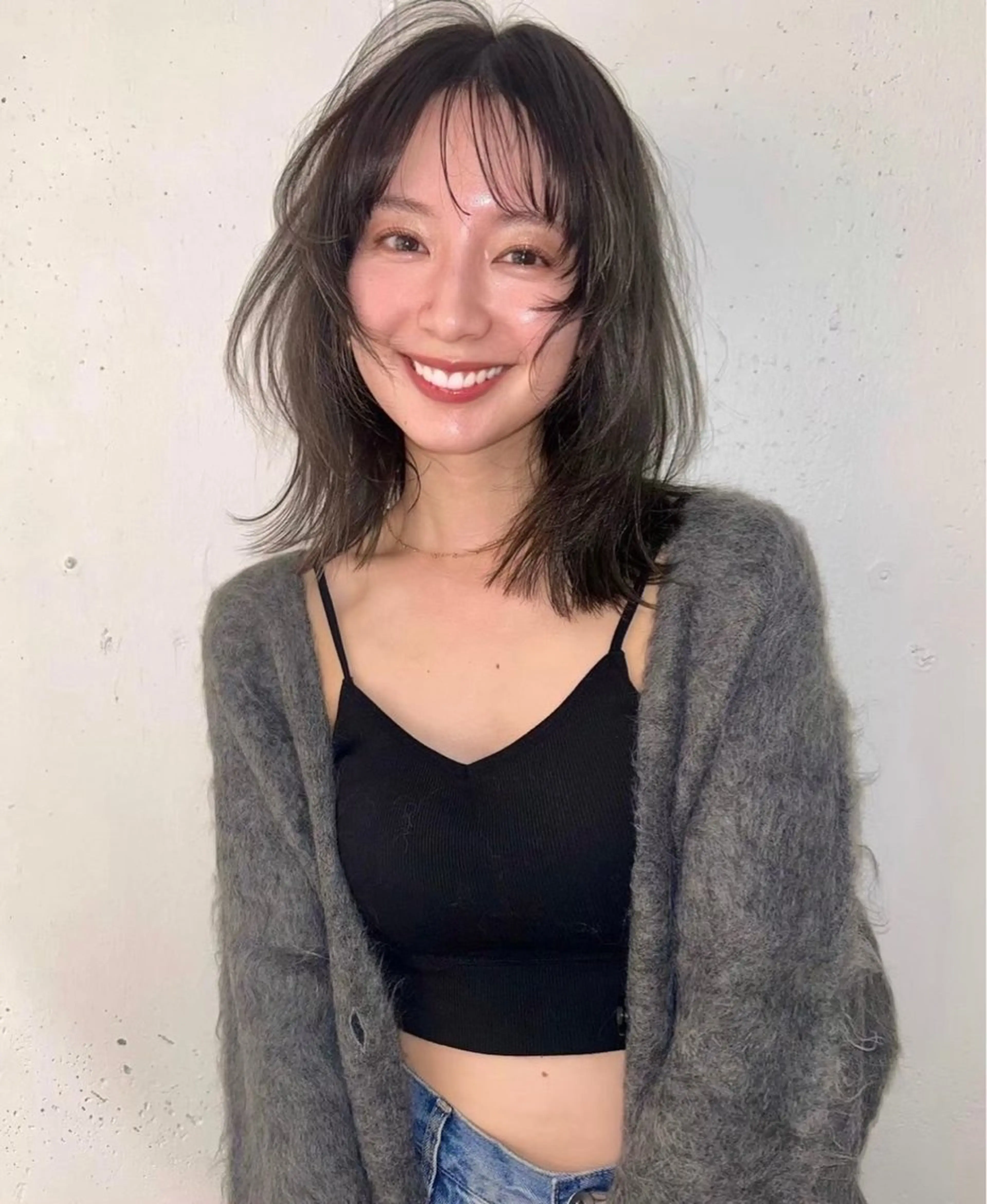 ミディアム ꪆৎ平行アーチ ྀི ワカナの眉毛・アイブロウイメージ