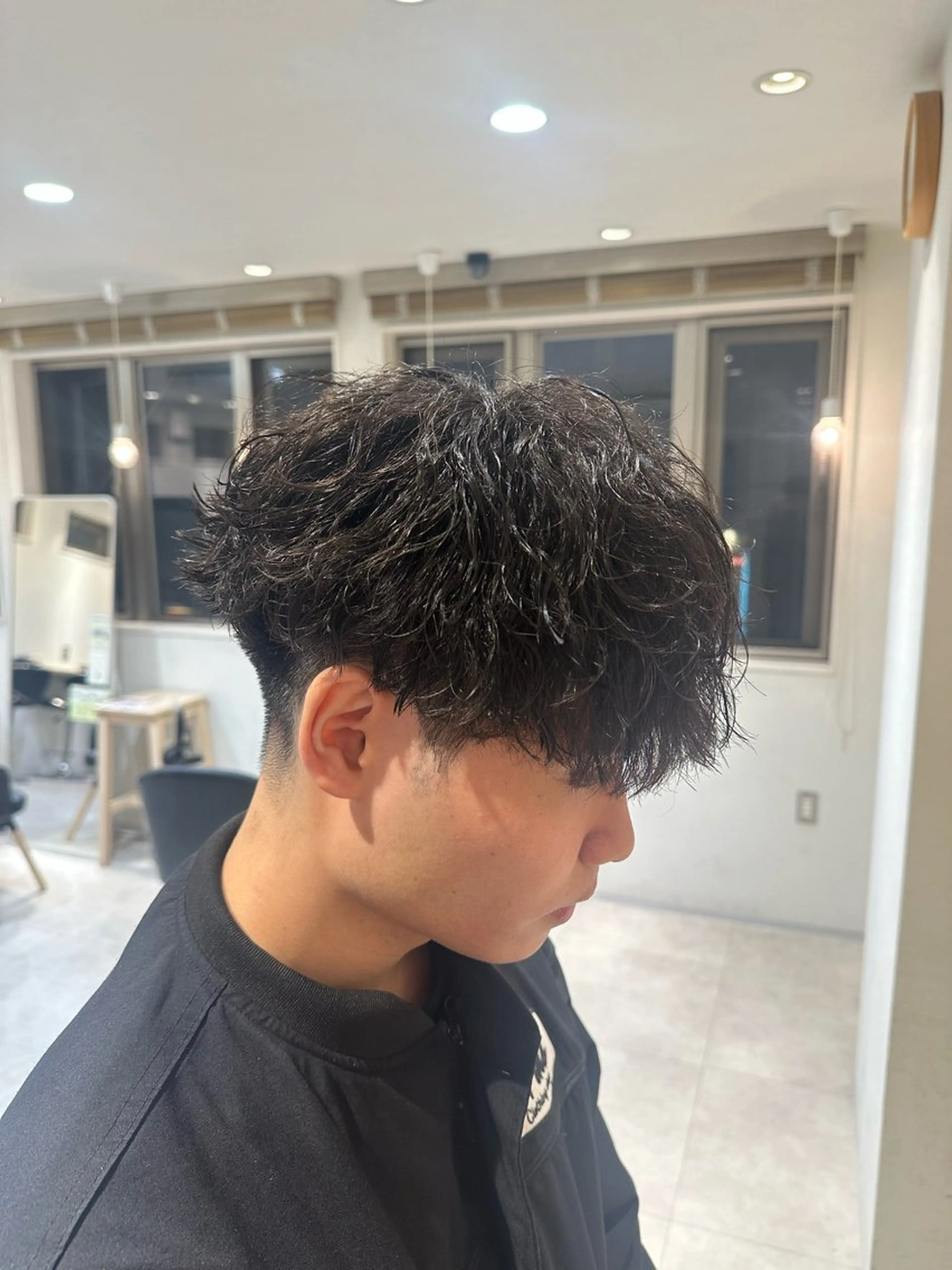 パーマ メンズ マッシュ メンズパーマ ツイストスパイラルパーマ 刈り上げ スパイラルパーマ カット パーマ トリートメント AI TOKYO  men's 横浜所属・【パーマの達人】 💎メンズ特化🔥徹のヘアスタイル