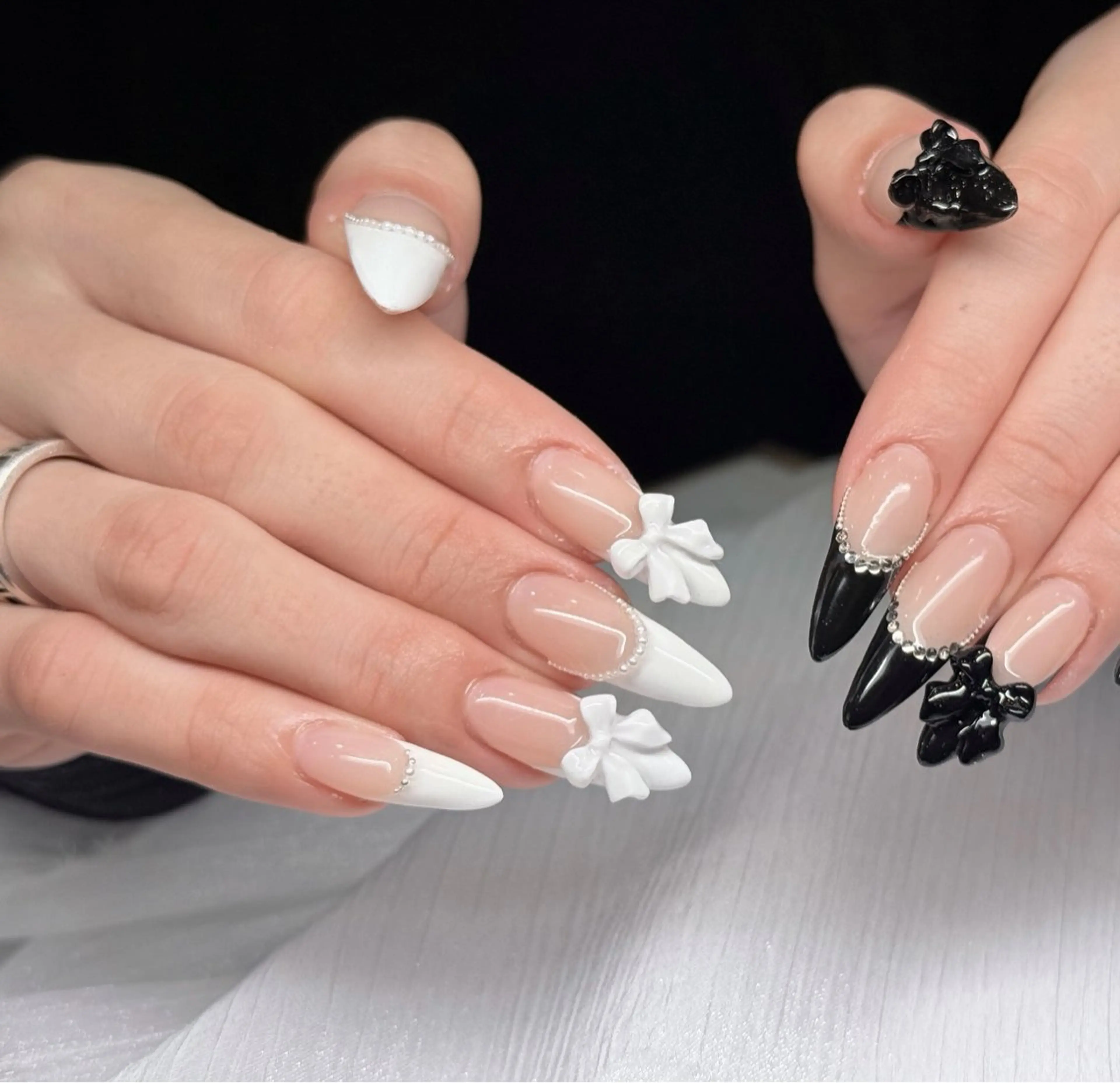 ネイル オーロラネイル ブルー チークネイル フットネイル フレンチネイル ハンドネイル HANA ハナのネイルデザイン