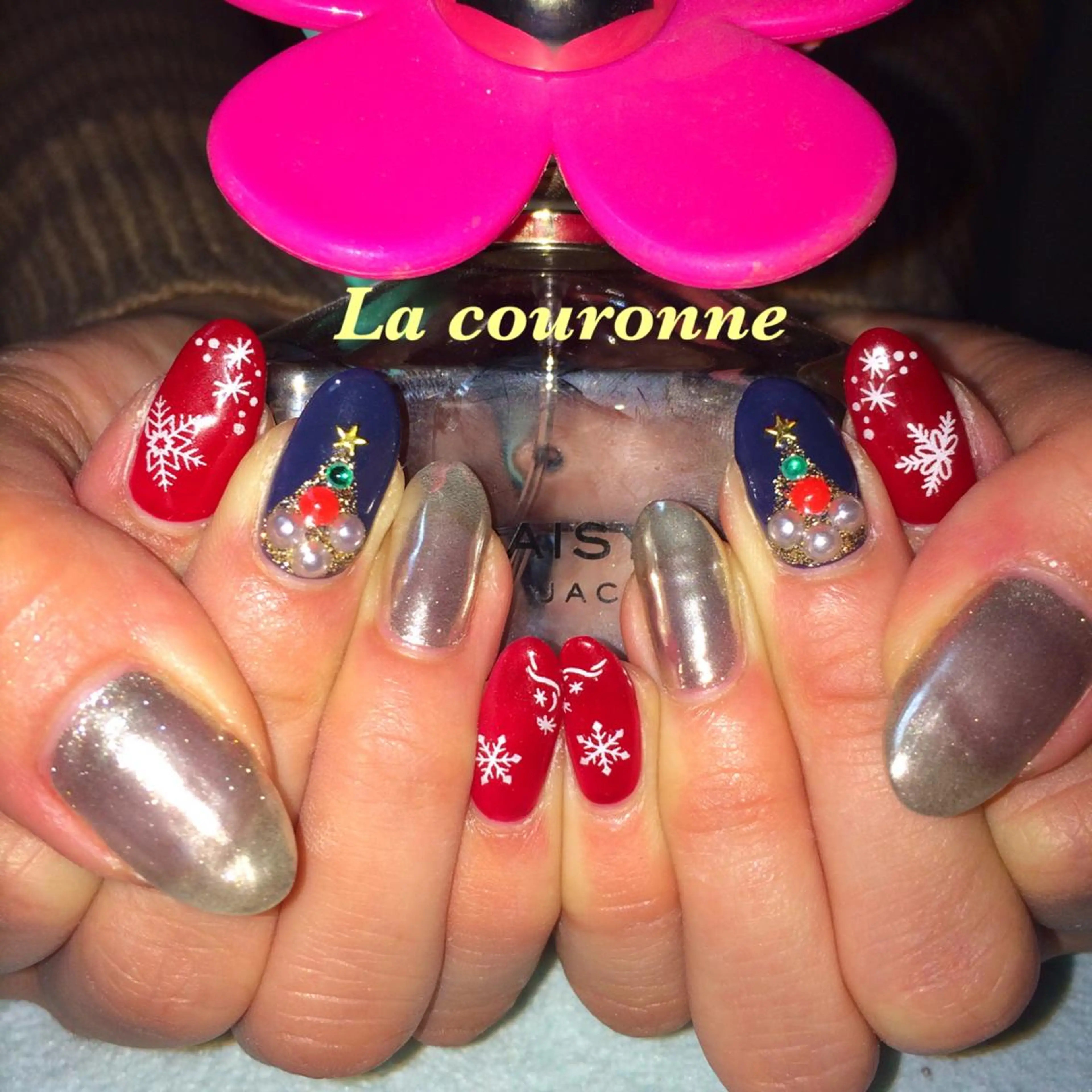 ネイル Lacouronne NATSUMIのネイルデザイン