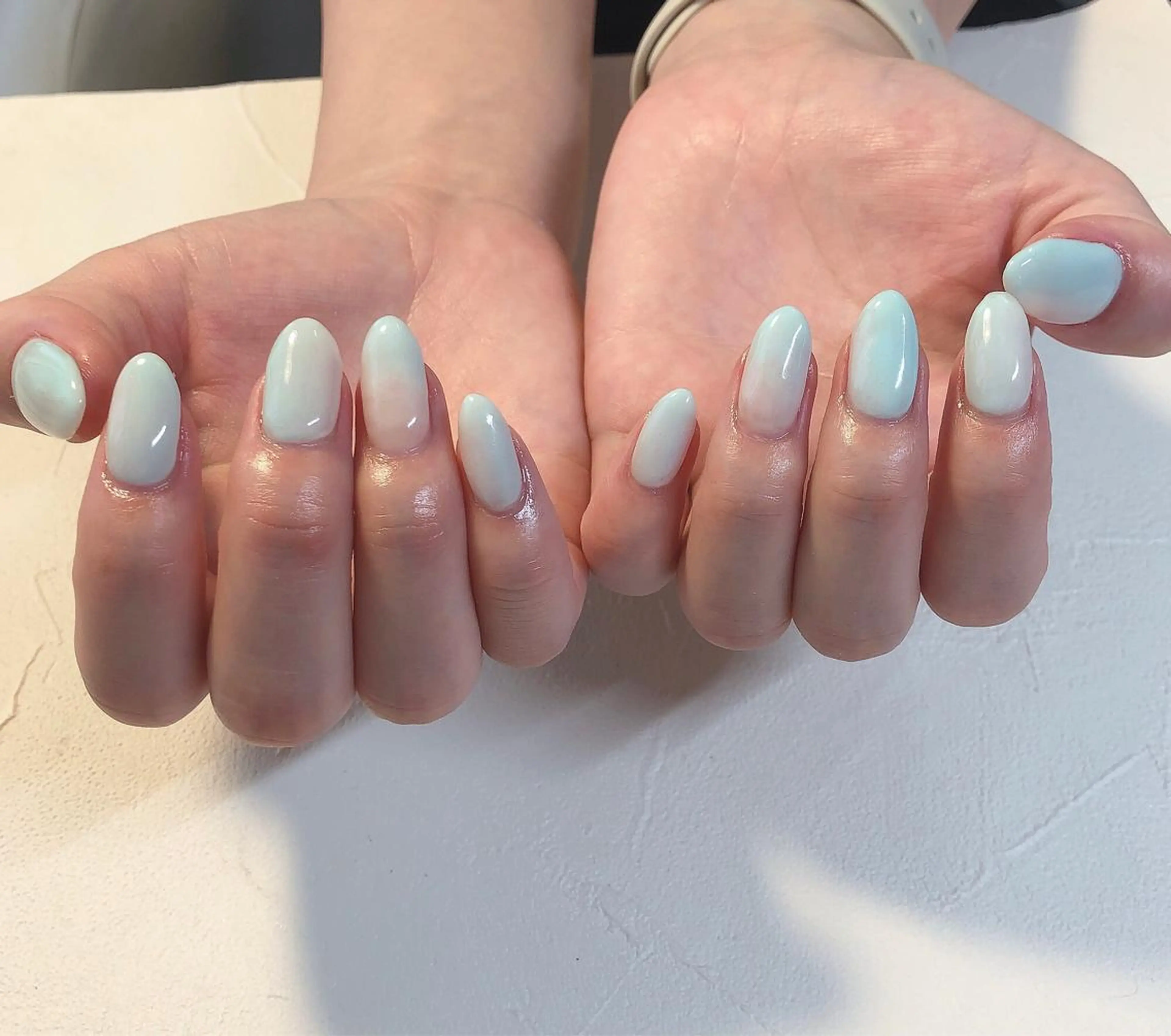 ネイル ブルー グラデーション nails 🎀meのネイルデザイン