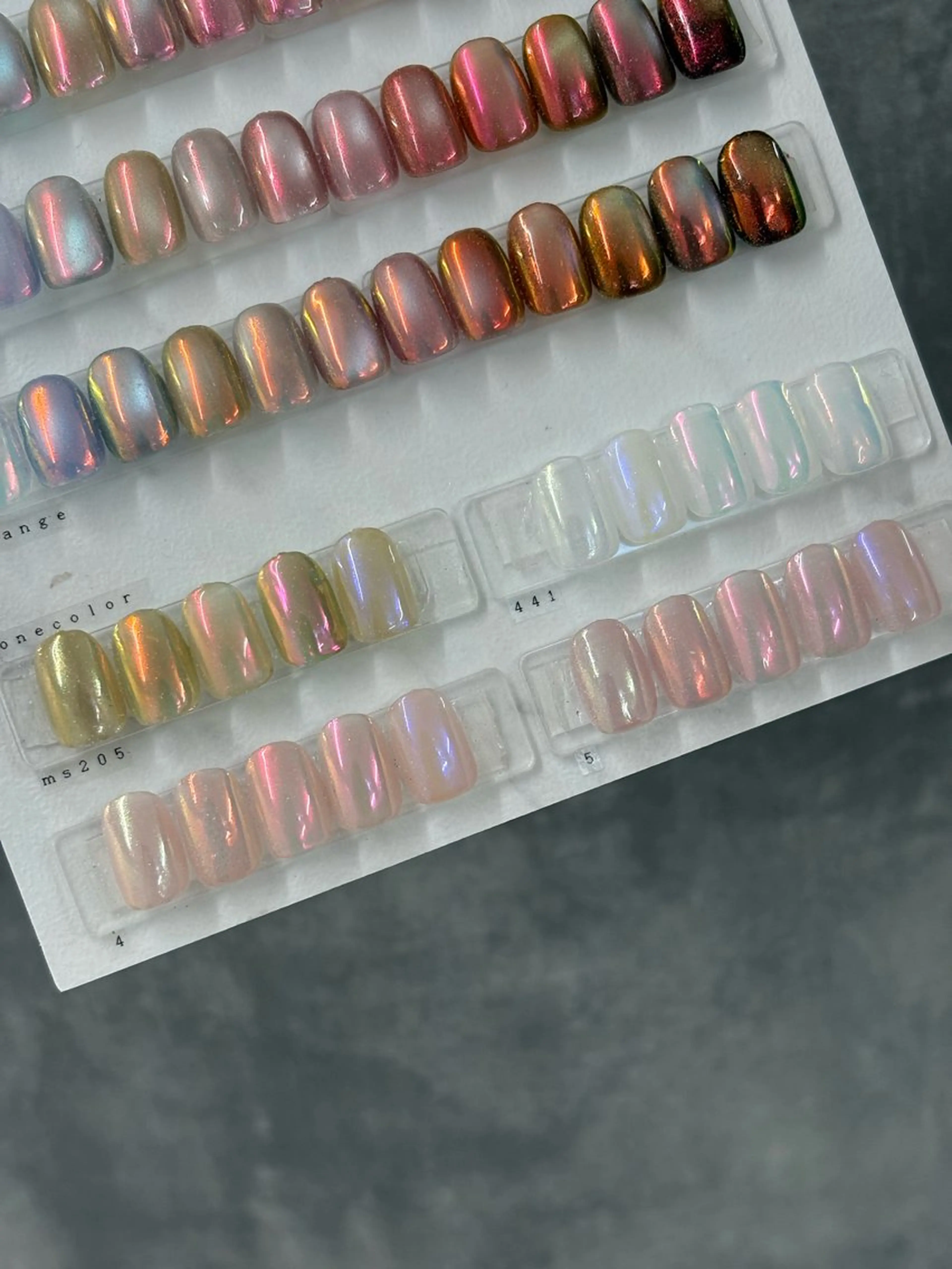 【オフ無し！】オーロラワンカラー/ケア込みの写真