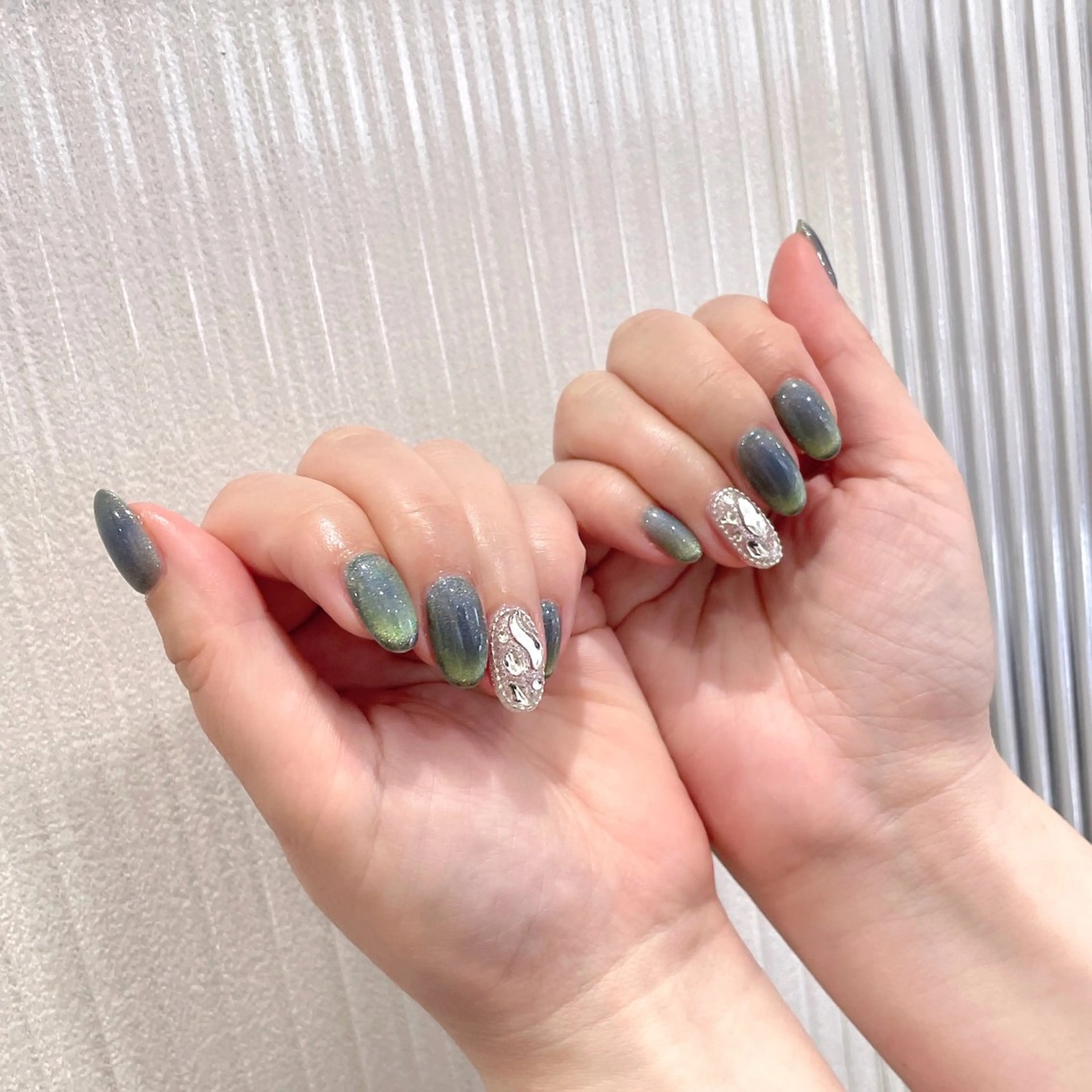 ネイル マグネットネイル マグネットワンカラー ワンカラーネイル M2 beauty Hoshinaのネイルデザイン