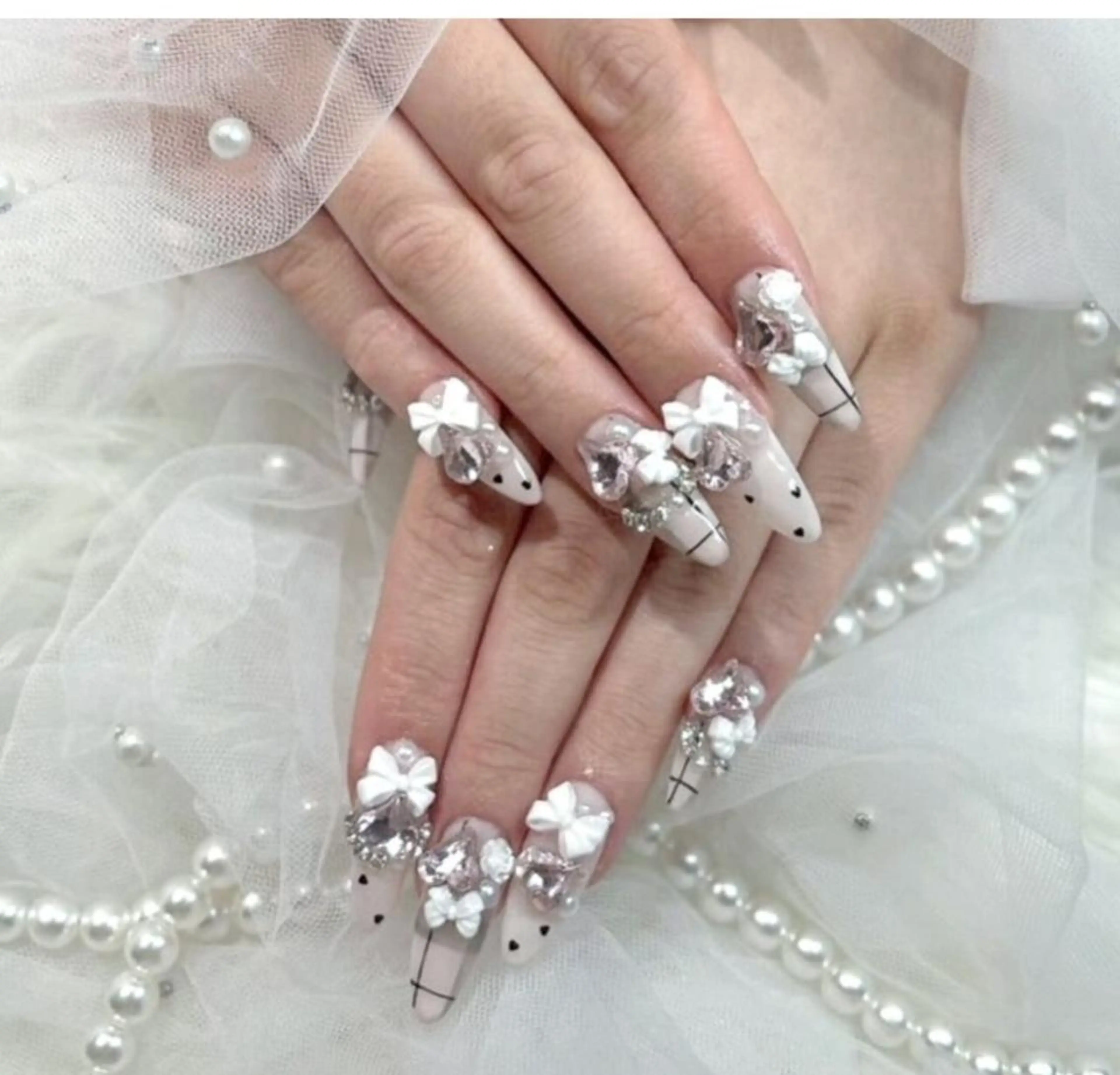 ネイル ハンドネイル え みなのネイルデザイン