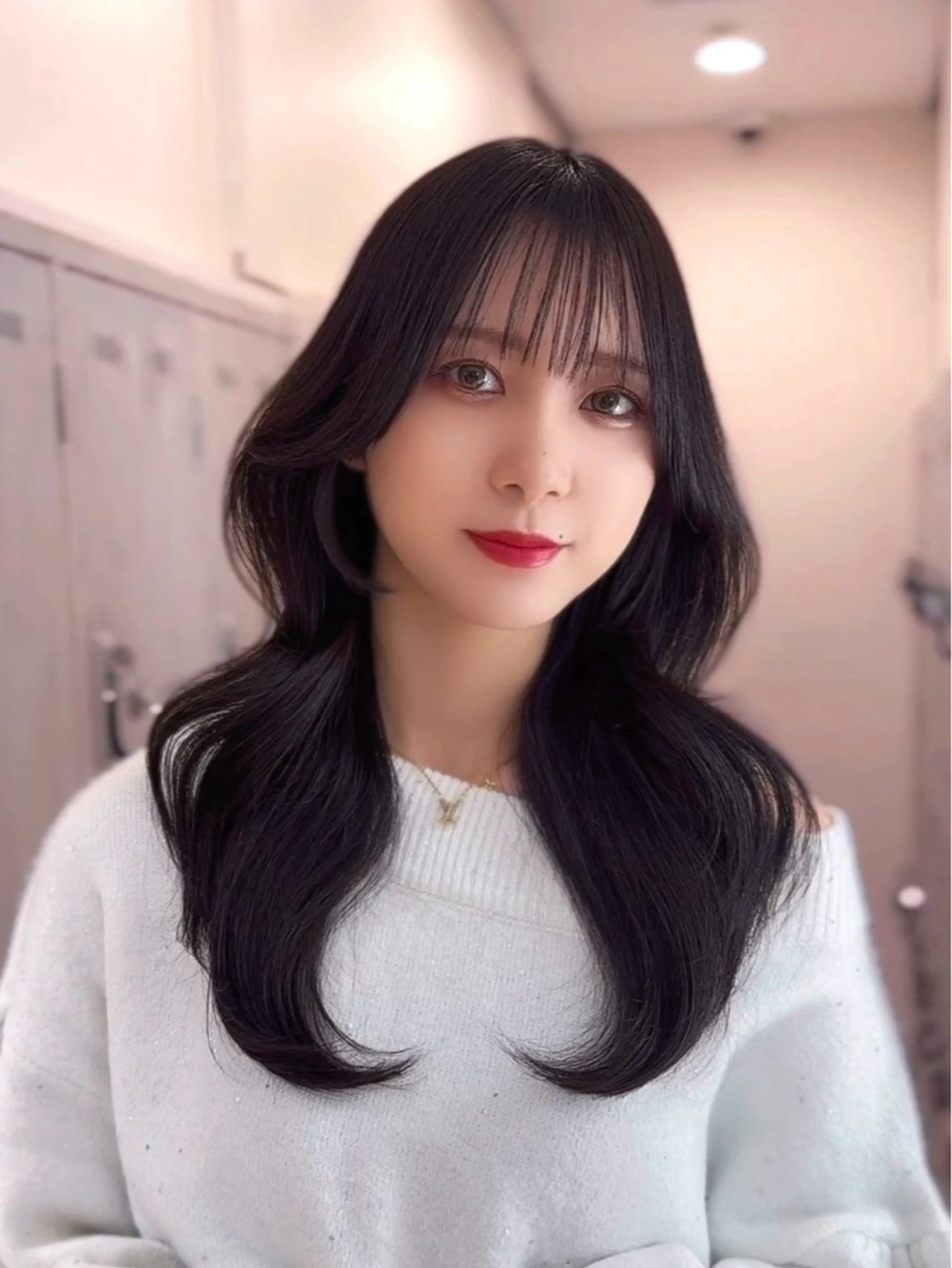 セミロング カラー くびれヘア 韓国風ヘア カット ヘアカラー トリートメント 日本一の小顔カット/ ボブ/顔周り/韓国のヘアスタイル