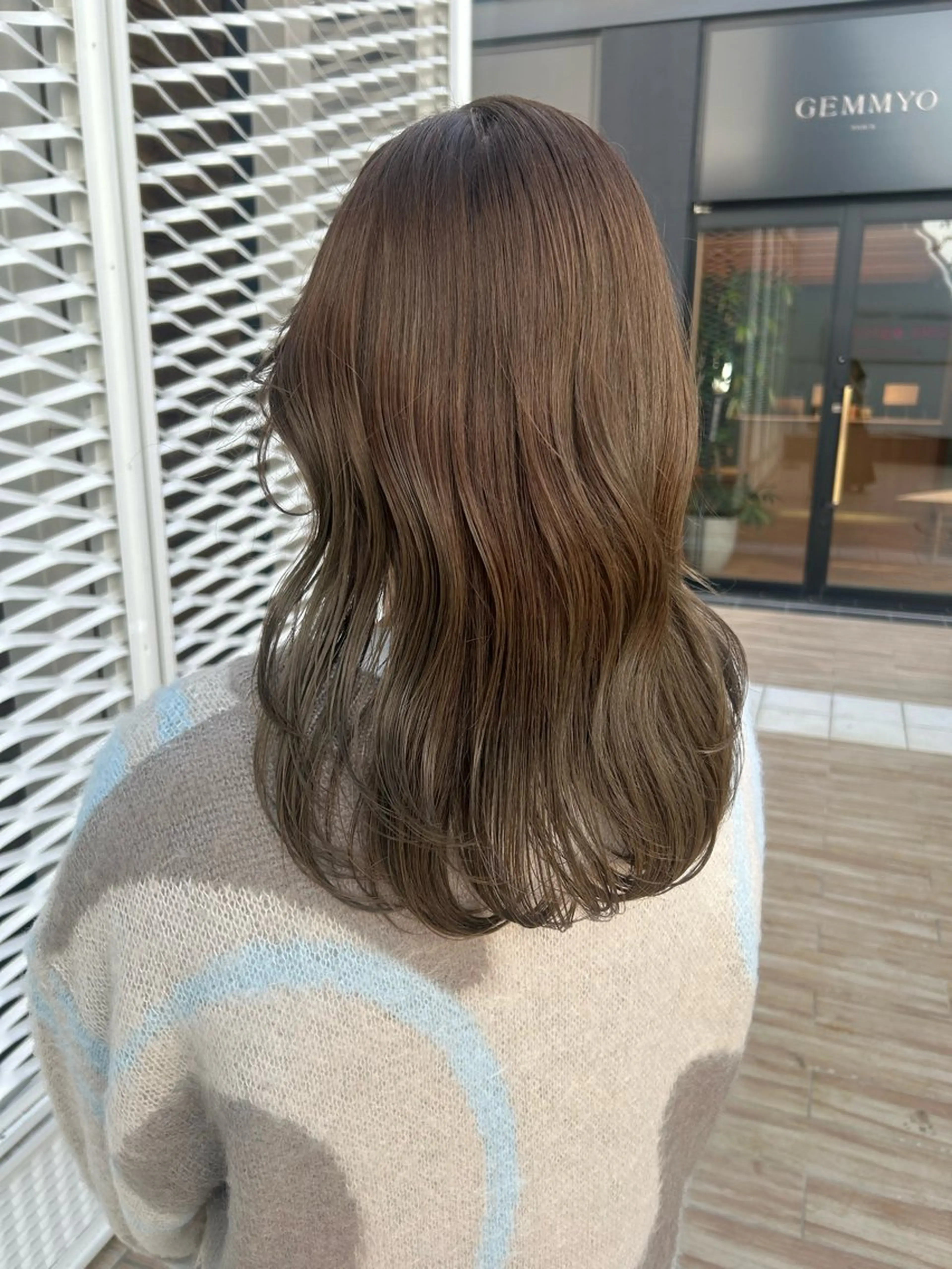 セミロング カラー ヘアアレンジ カット ヘアカラー トリートメント yuka .のヘアスタイル