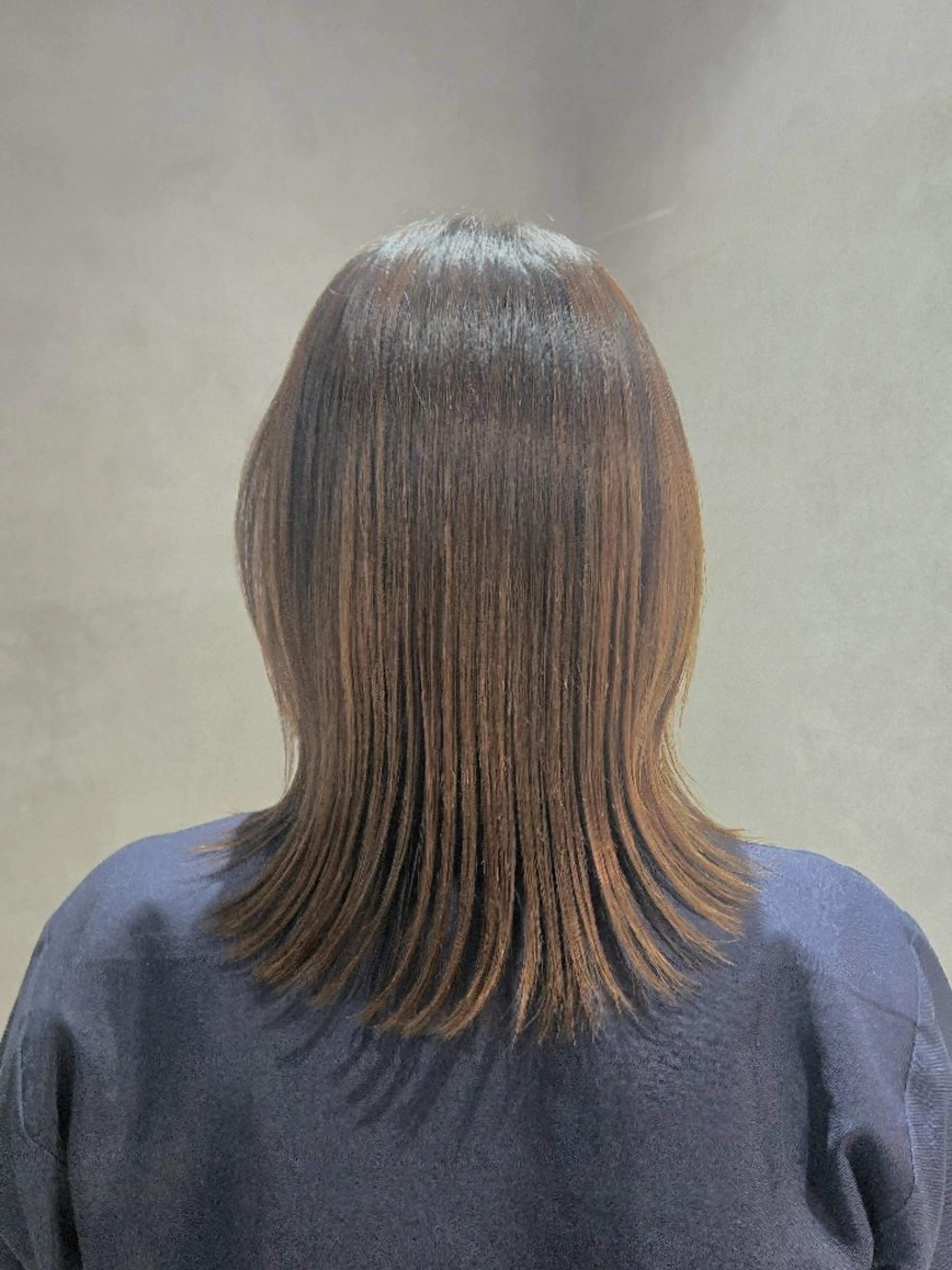 ミディアム くびれヘア 外ハネヘア enx 渡邊 愛結🎀のヘアスタイル