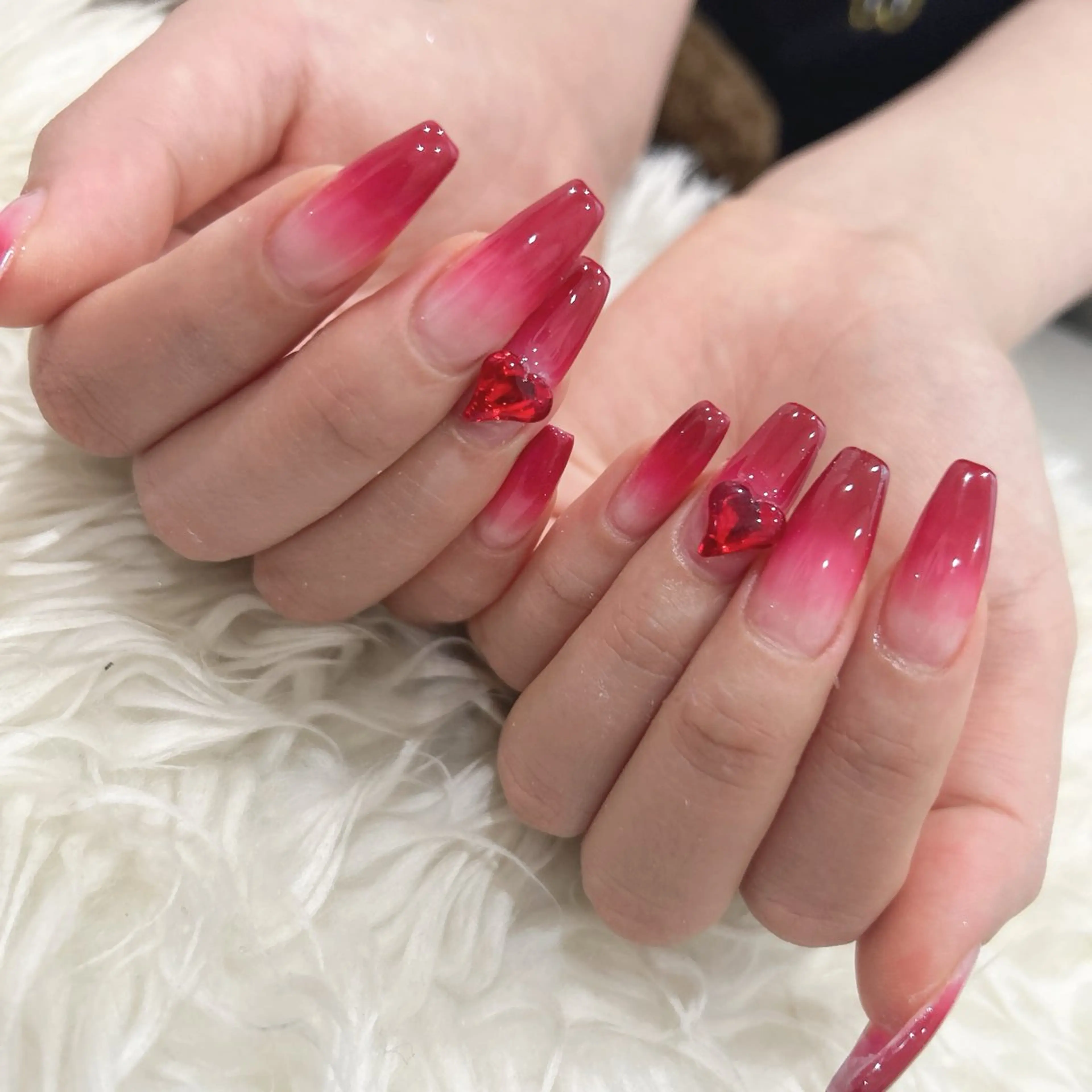 ネイル グラデーション ロングネイル un Riche kayanoのネイルデザイン