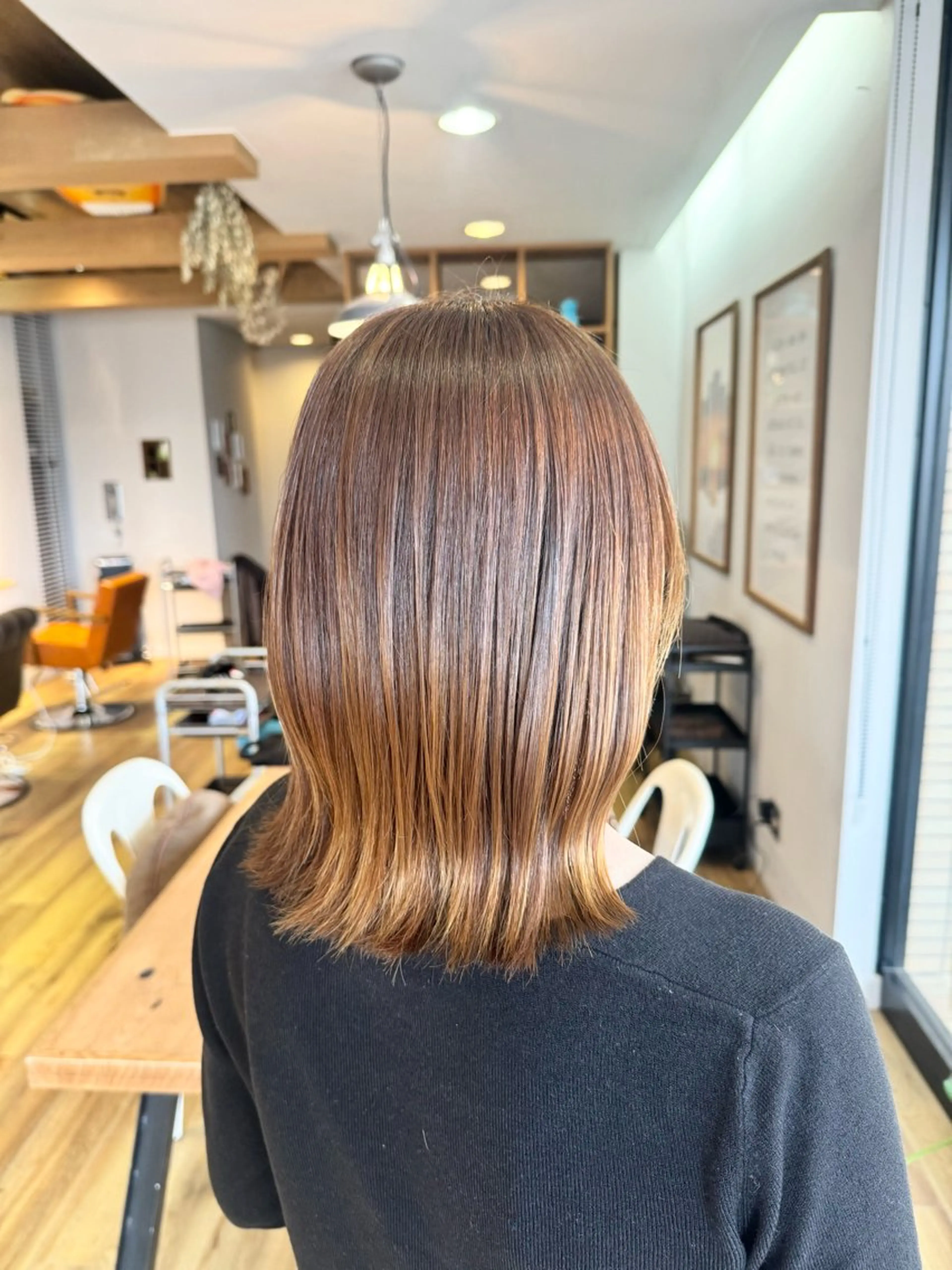 セミロング カラー アッシュ ヘアカラー トリートメント ツキダテ ユイのヘアスタイル